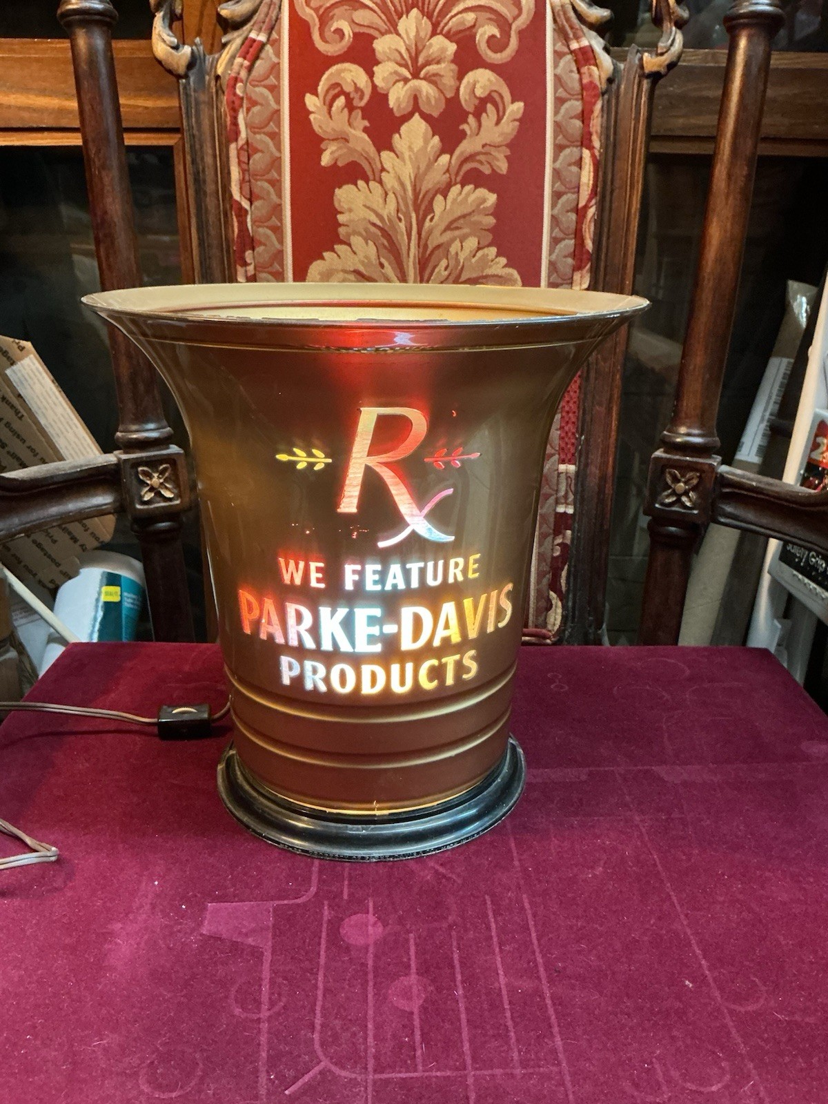 Rare 1930s Parke Davis Pharmacy 4 Color Motion Display Lamp Apothecary Working.