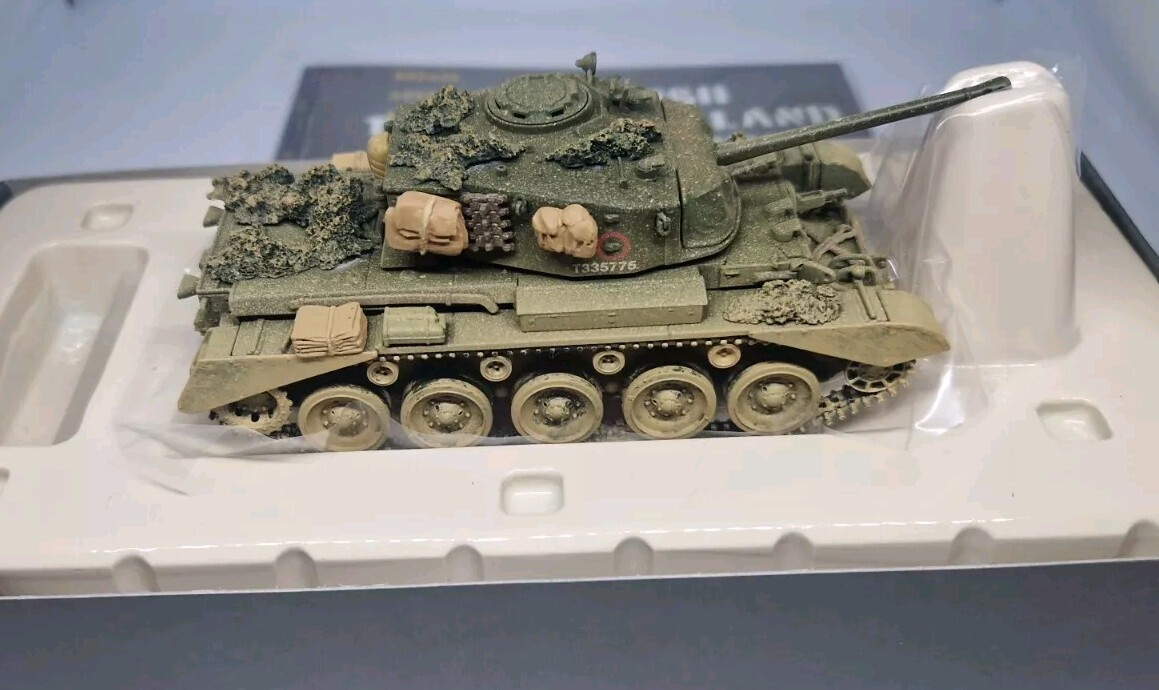 Corgi CC60605 Push Through Holland & Germany WW2 Cruiser Tank A34 Comet Mk1 1:50
