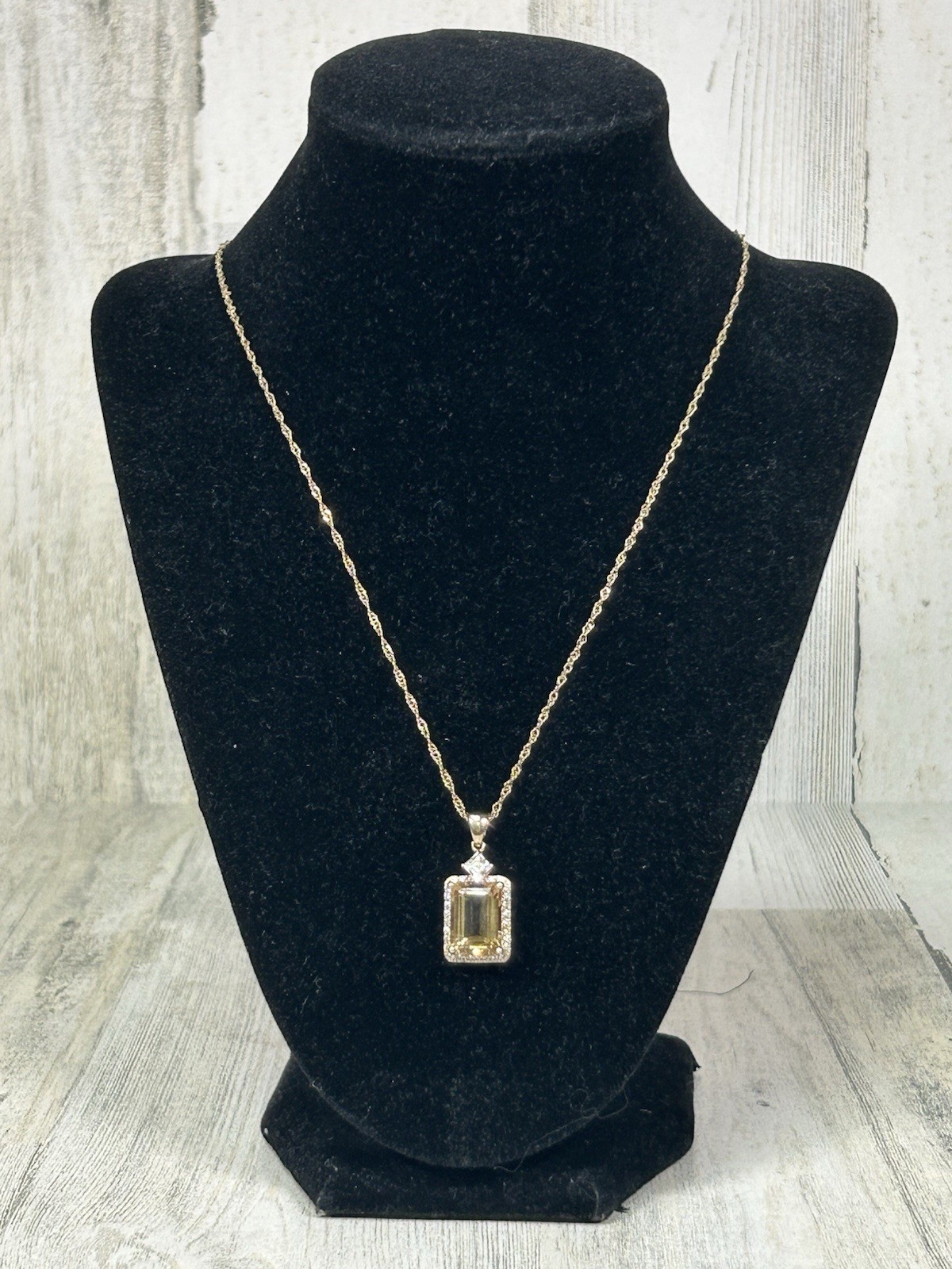 JTV DK 925 SS Gold Plated Emerald Cut Yellow Champagne Citrine Halo Necklace 18\