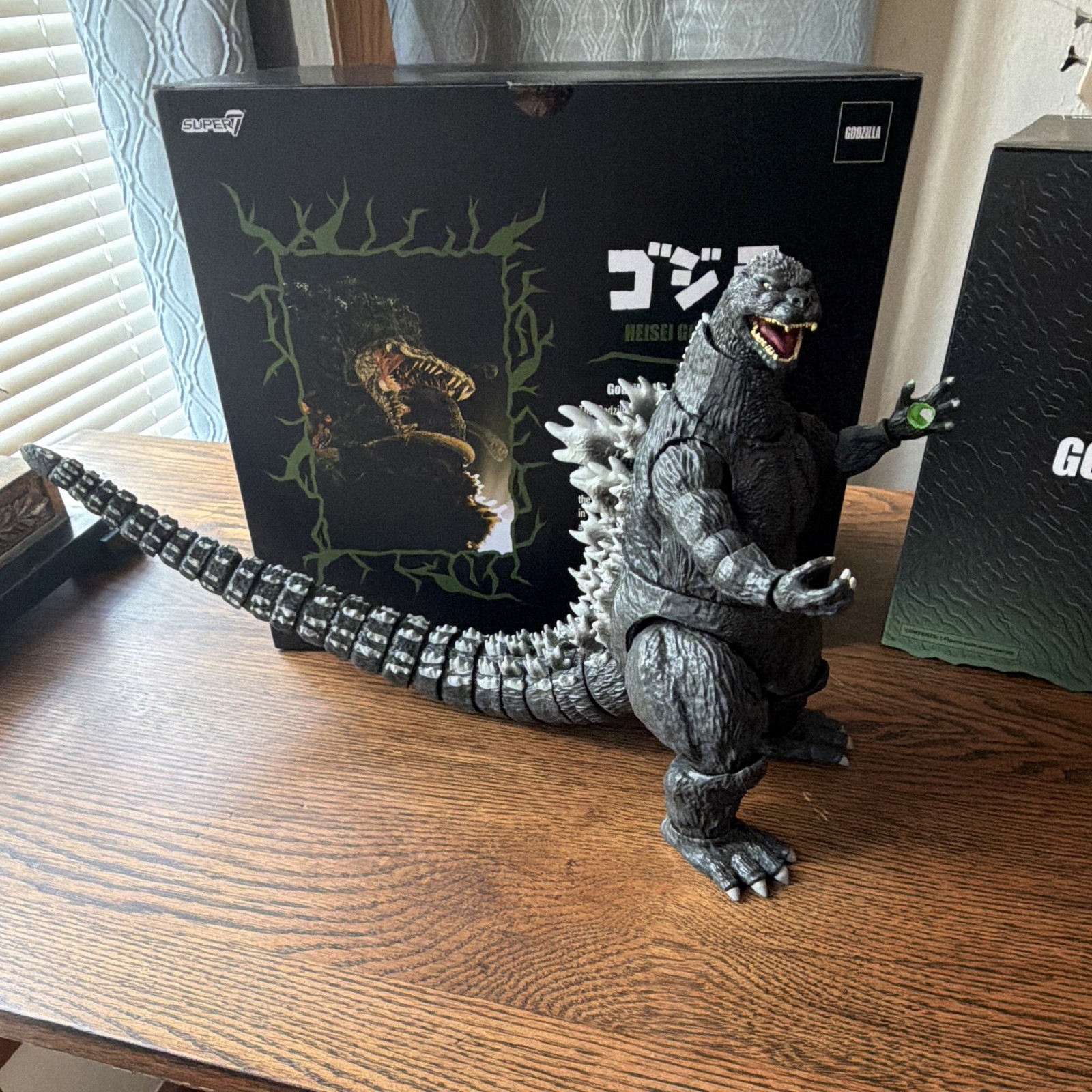 Super7 Heisei Godzilla 1989 Figure w/ Box Super7 Heisei Godzilla 1989 Figure w/ Box