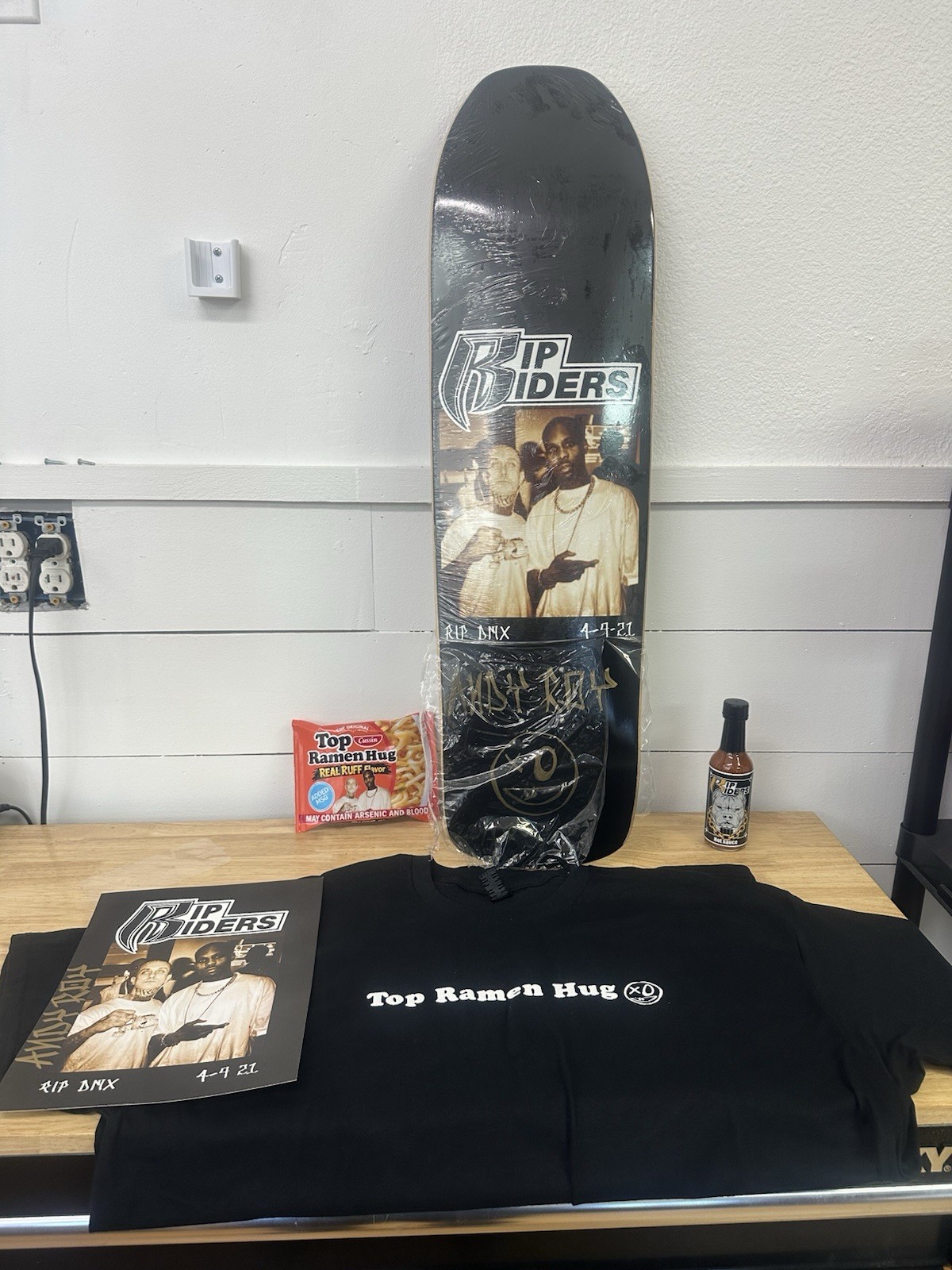 Andy Roy SIGNED DMX Memorial Deck #22/100 + Signed Print Top Ramen Hug XL Bundle