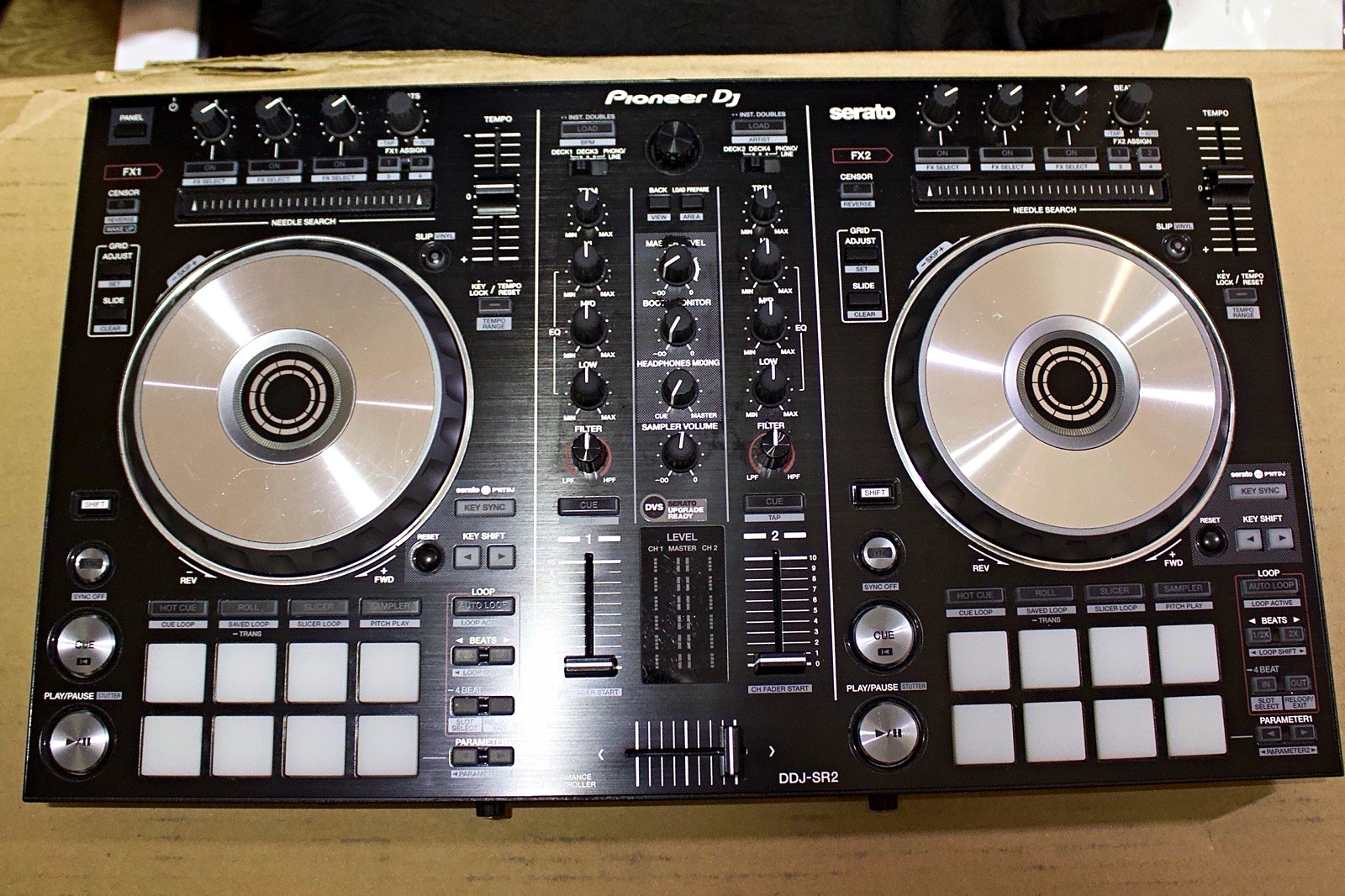 Pioneer DJ DDJ-SR2 Serato 2-Channel DJ Controller Built-In Mixer 16 Pads