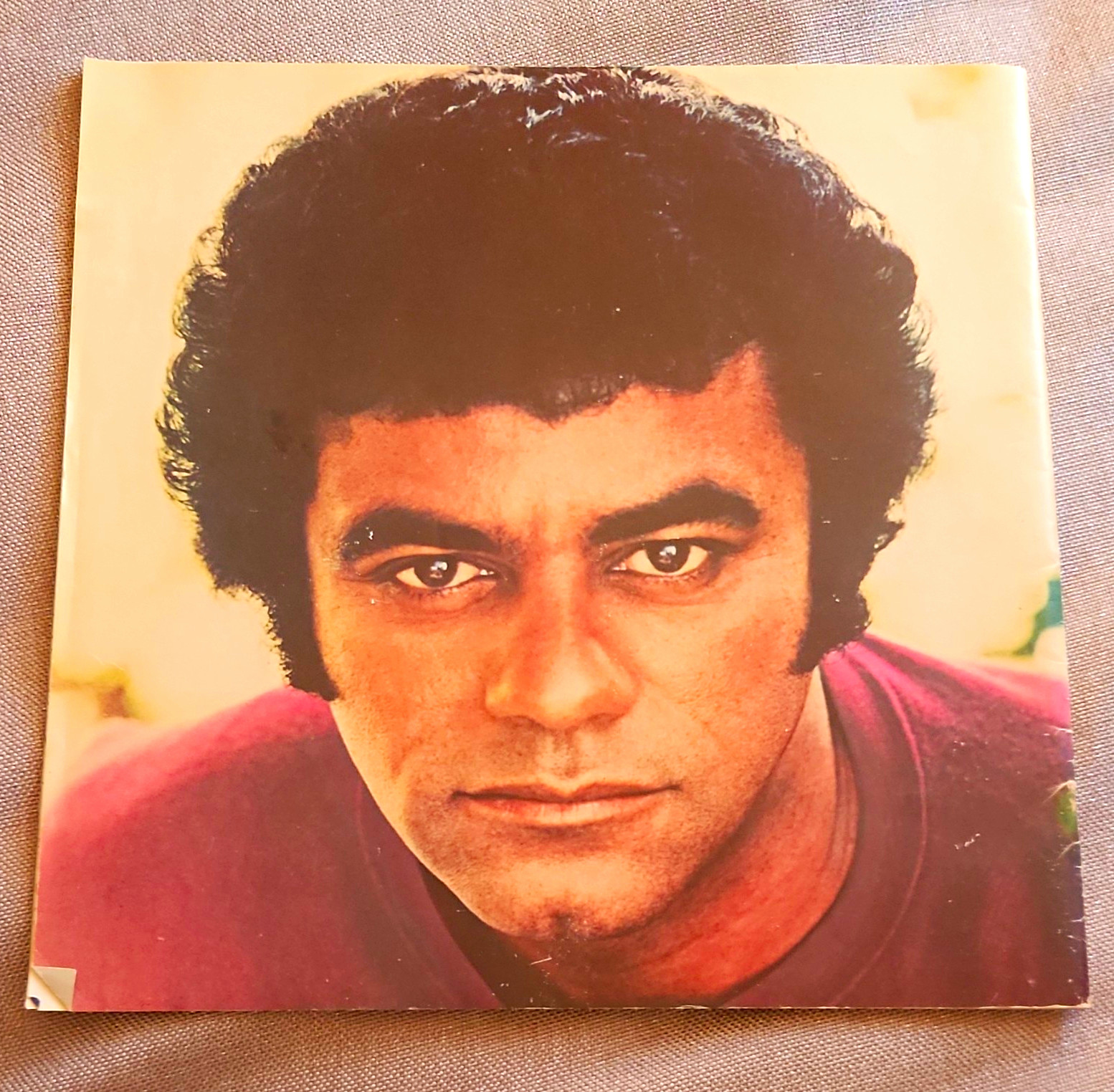 Johnny Mathis Music Memorabilia Program Booklet w/ Photos & Fold-Out Poster Johnny Mathis Music Memorabilia Program Booklet w/ Photos & Fold-Out Poster