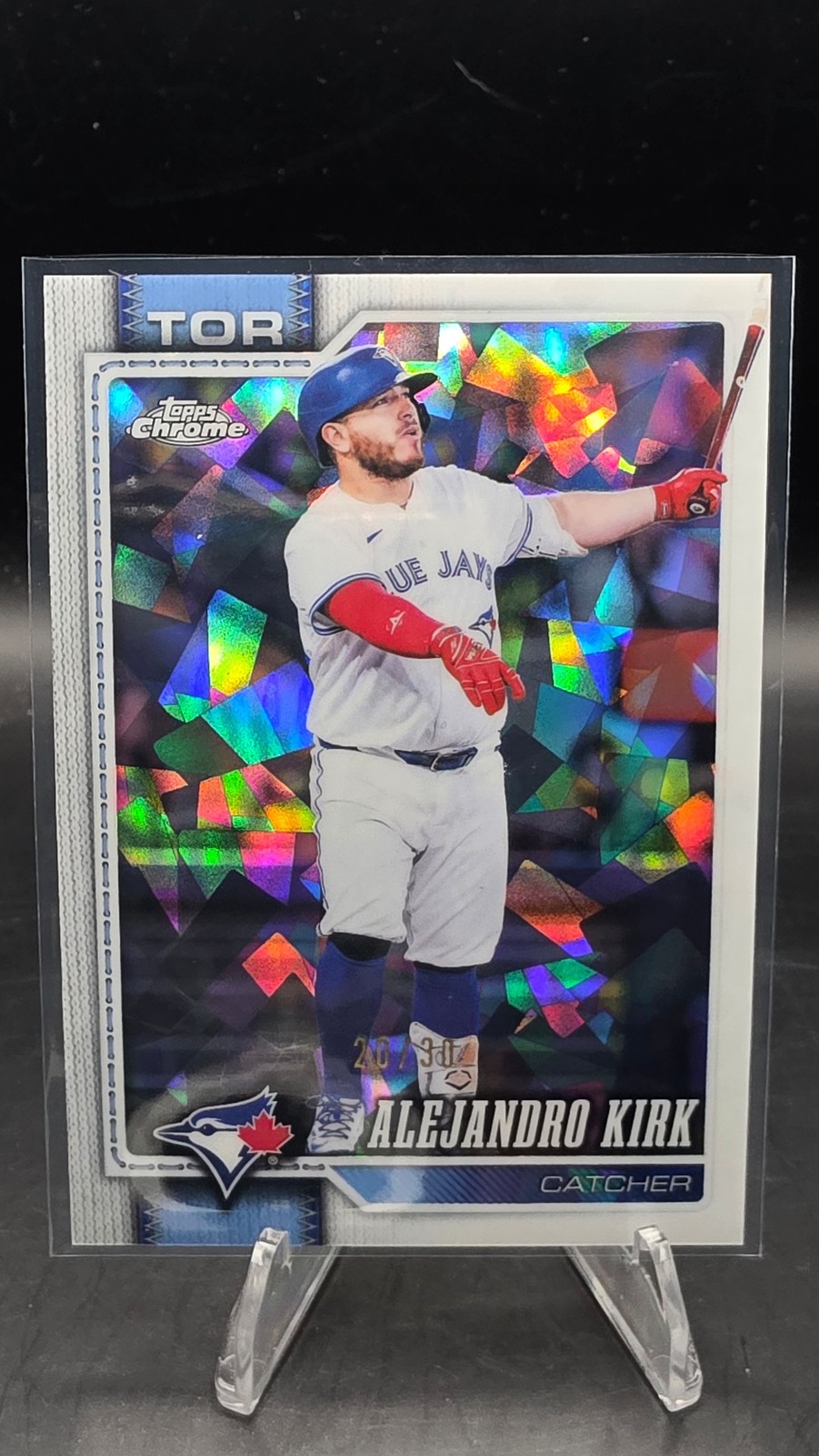 2026 Topps Chrome Sapphire Edition #105 Alejandro Kirk White #/30 2026 Topps Chrome Sapphire Edition #105 Alejandro Kirk White #/30