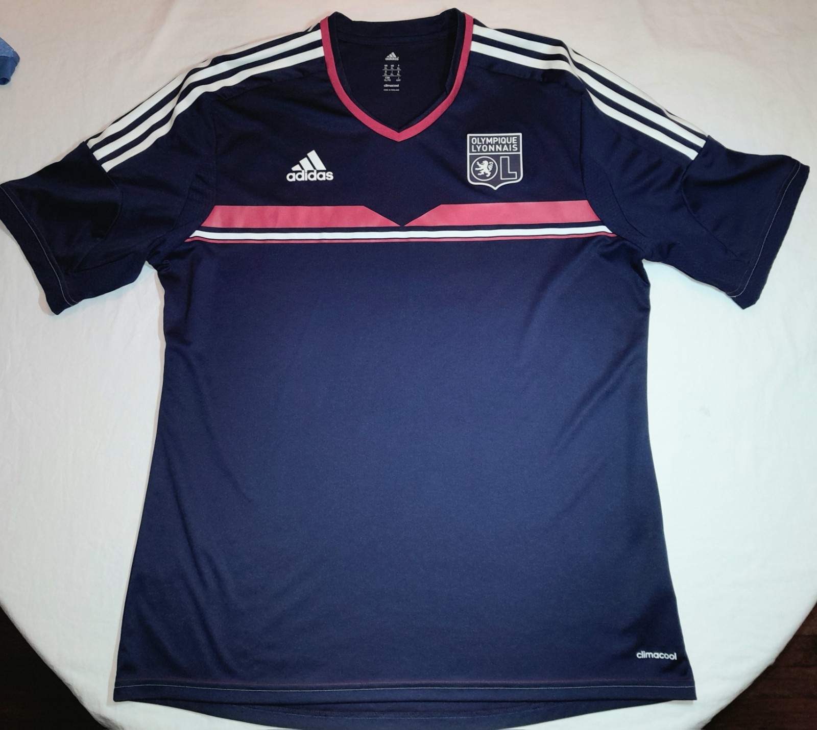 OLYMPIQUE LYONNAIS FOOTBALL SOCCER JERSEY ADIDAS 2013/14 MEN\'S SIZE XL OLYMPIQUE LYONNAIS FOOTBALL SOCCER JERSEY ADIDAS 2013/14 MEN\'S SIZE XL
