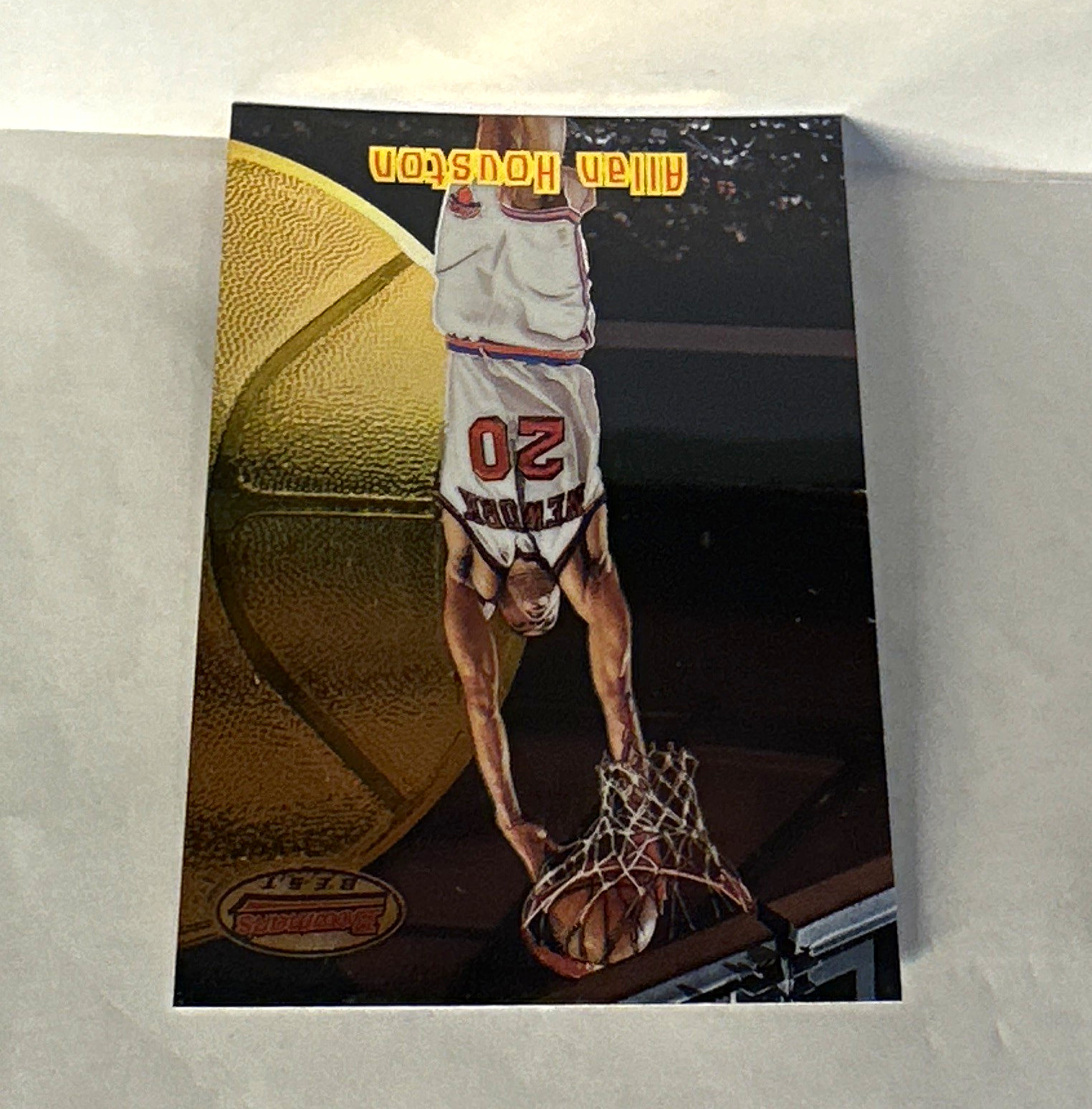 Topps 1997-98 Bowman\'s Best Allan Houston #72 Atomic Refractor Knicks NBA