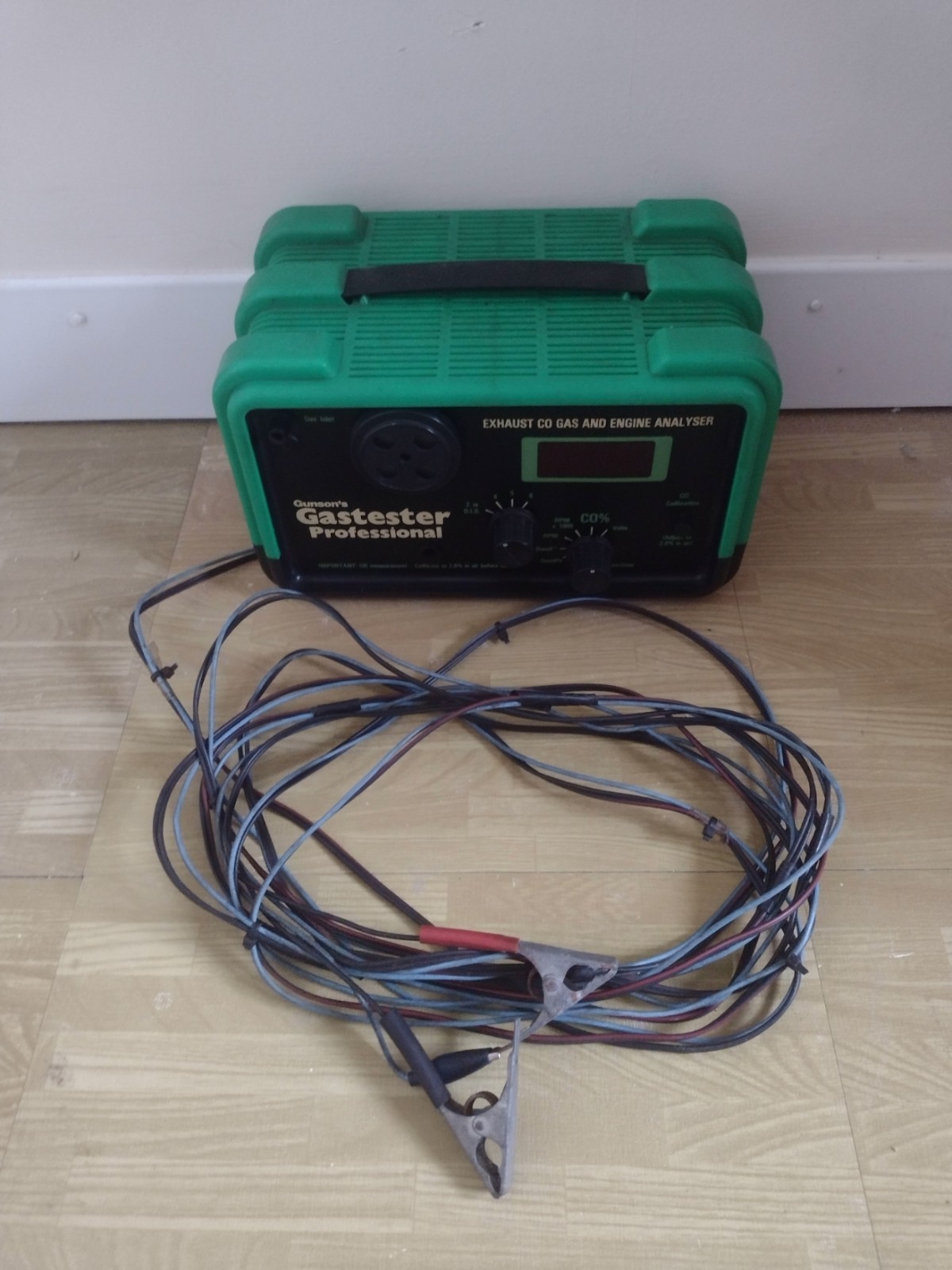 GUNSON\'S GASTESTER PROFESSIONAL PORTABLE EXHAUST CO2 ENGINE ANALYSER GUNSON\'S GASTESTER PROFESSIONAL PORTABLE EXHAUST CO2 ENGINE ANALYSER