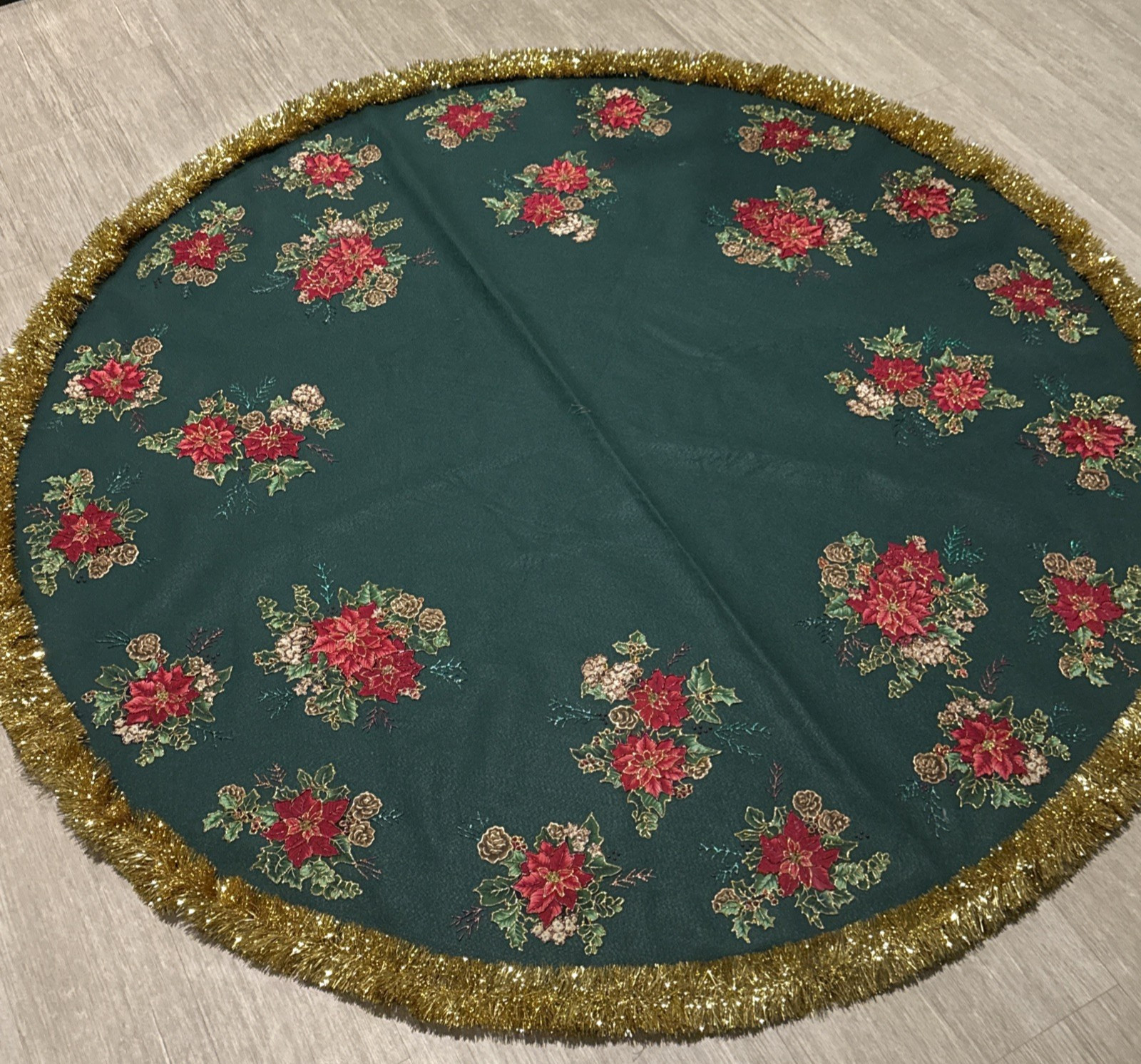 FABULOUS Vintage Felt Christmas Tablecloth Applique Gold Tinsel Trim OOAK