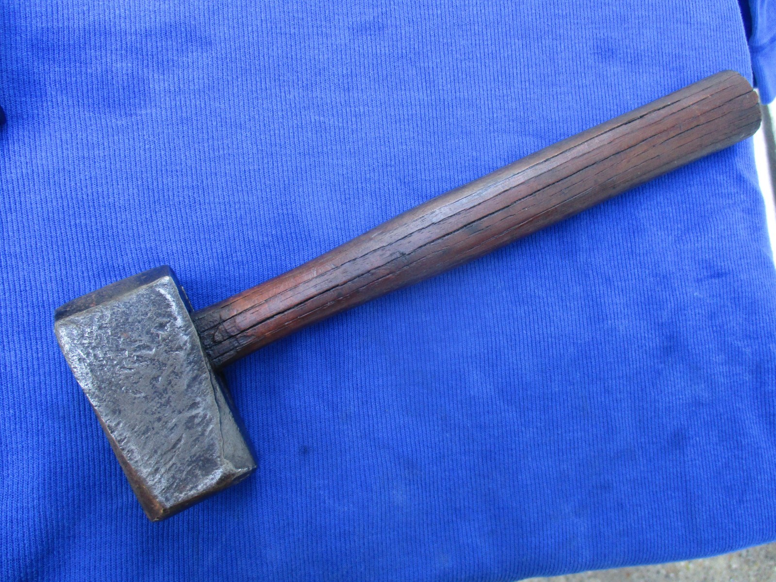 Antique Dog Head Hammer 2 lb As Is Antique Dog Head Hammer 2 lb As Is