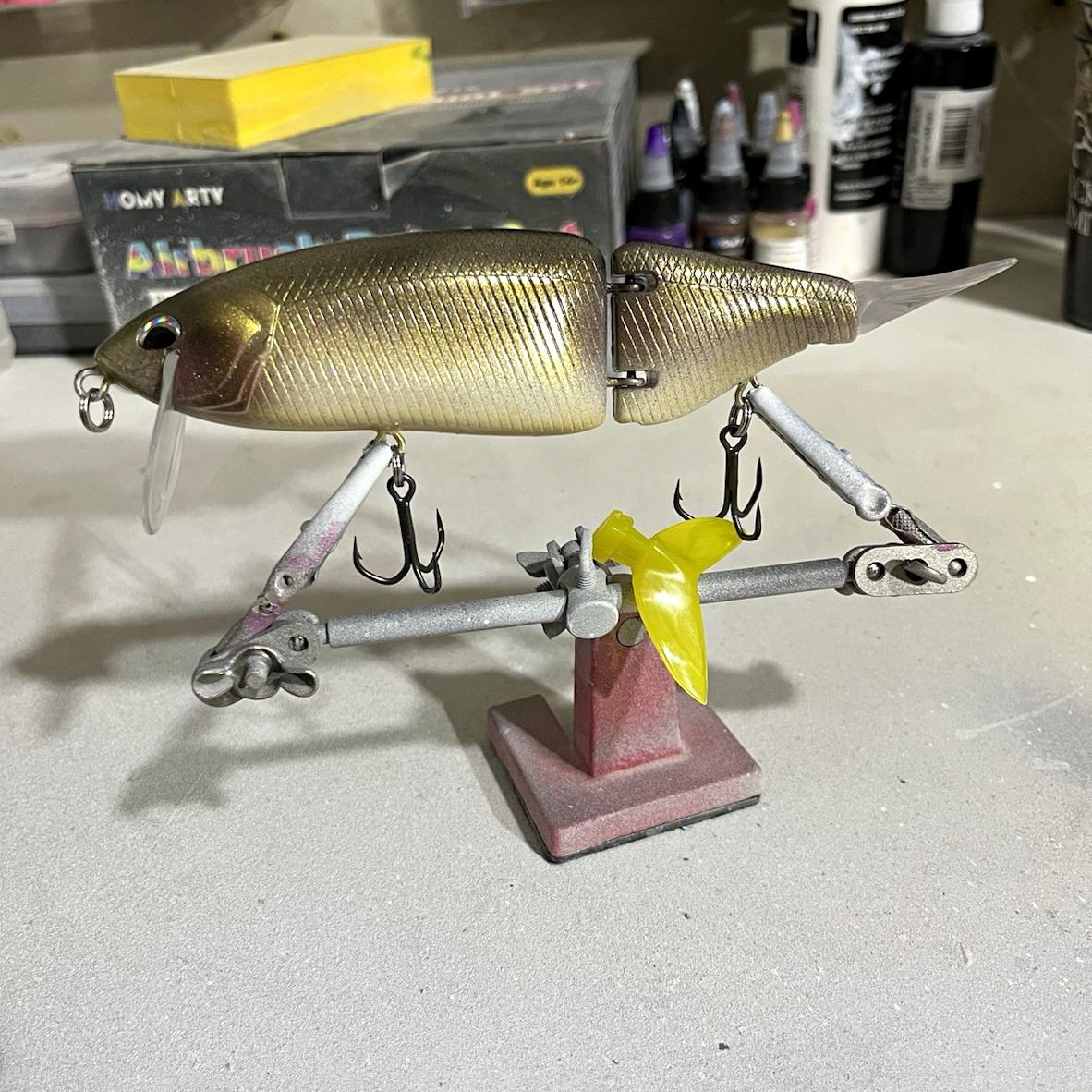 DRT Tiny Klash Swimbait Clone 6.5” *Golden Shiner* *Bonus Tail* *Free Shipping* DRT Tiny Klash Swimbait Clone 6.5” *Golden Shiner* *Bonus Tail* *Free Shipping*