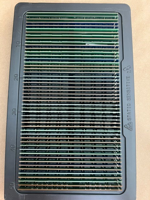 Lot of 50 - Mixed Brand 8GB 2Rx8 PC3L-12800U DDR3 RAM Desktop Memory