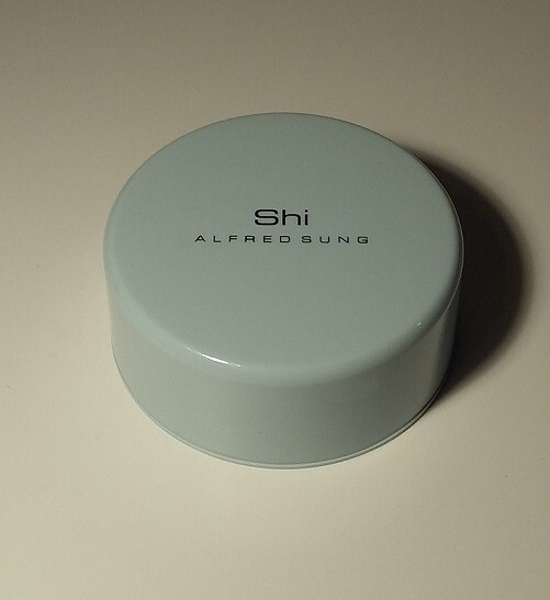 SHI by ALFRED SUNG Dusting POWDER 3.5 OZ / 100g SEALED *READ AD* SHI by ALFRED SUNG Dusting POWDER 3.5 OZ / 100g SEALED *READ AD*