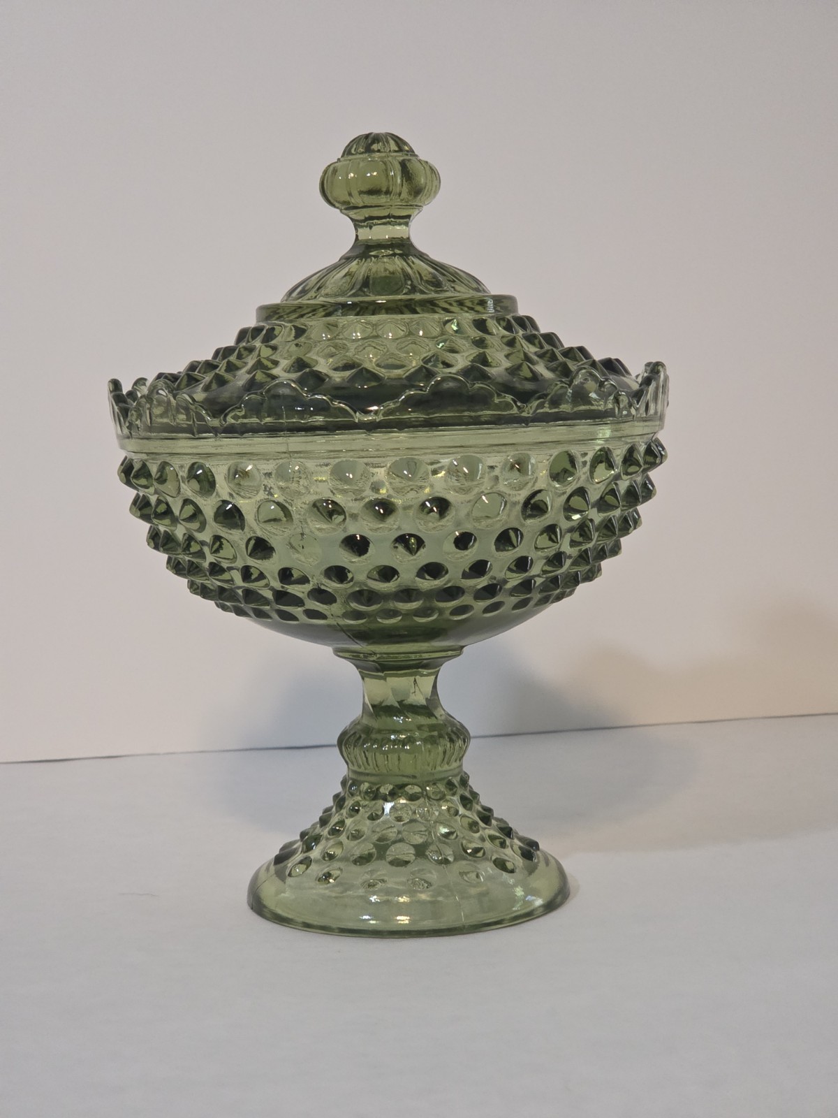 Vintage Fenton Colonial Green Hobnail Pedestal Candy Dish with A Lid 8\ Vintage Fenton Colonial Green Hobnail Pedestal Candy Dish with A Lid 8\