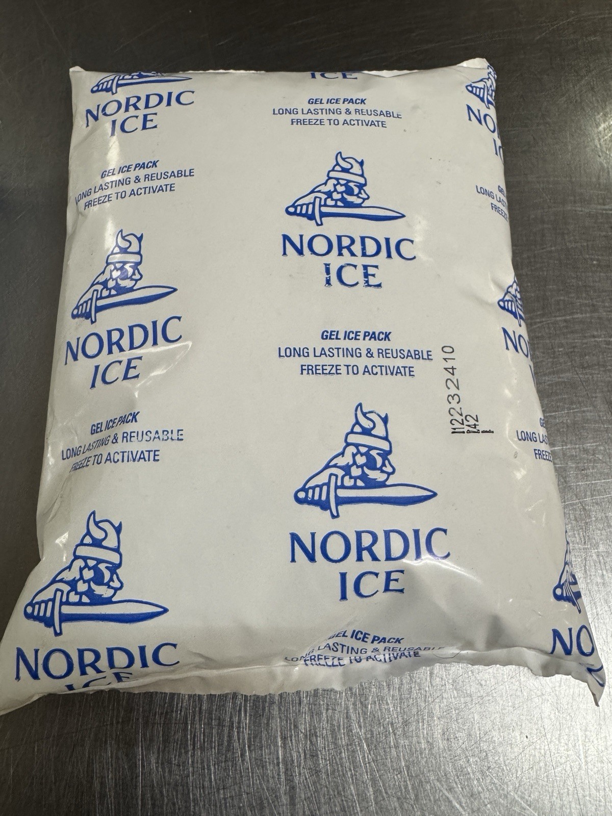Nordic Ice Reusable Ice Cold Freezer Gel Packs Large 47 oz Size (5 Count)