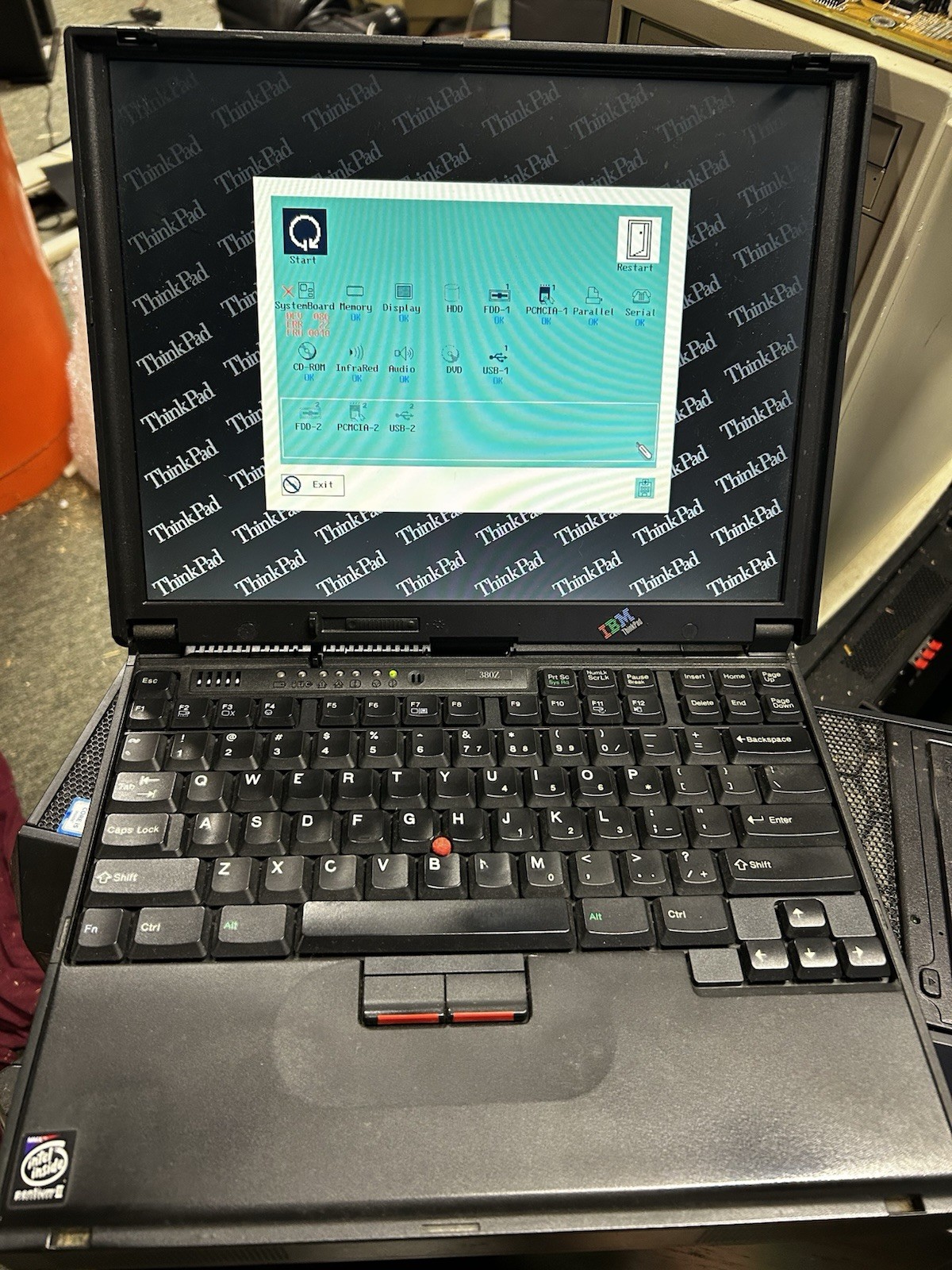 Vintage IBM Thinkpad 380Z 2635 Laptop | Error Asis Parts Vintage IBM Thinkpad 380Z 2635 Laptop | Error Asis Parts