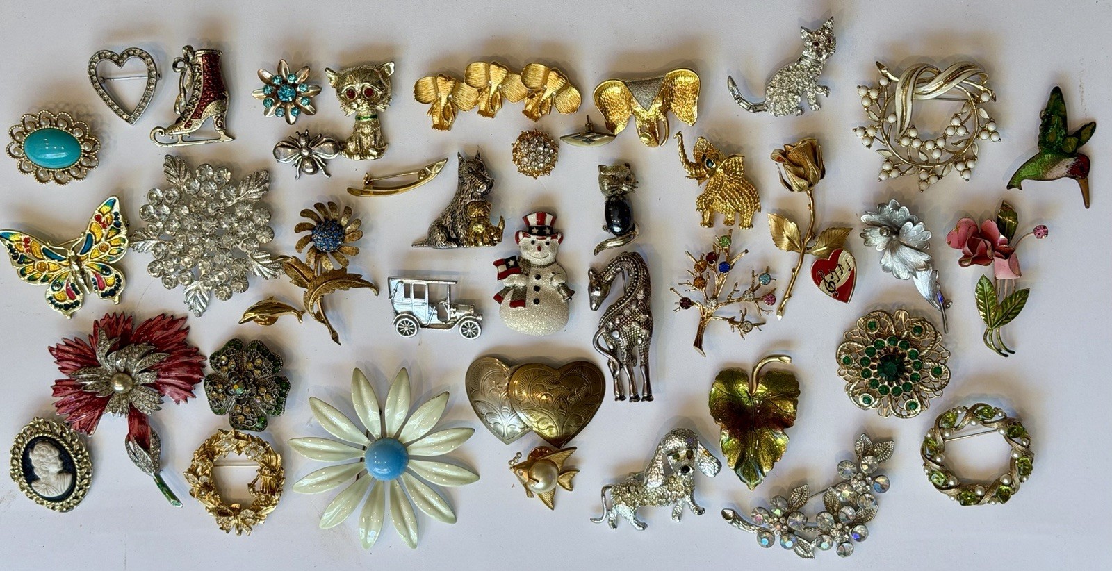Huge Vintage Brooch Pin 40 Lot Flowers Animals 13 Signed rhinestones Fish Birds