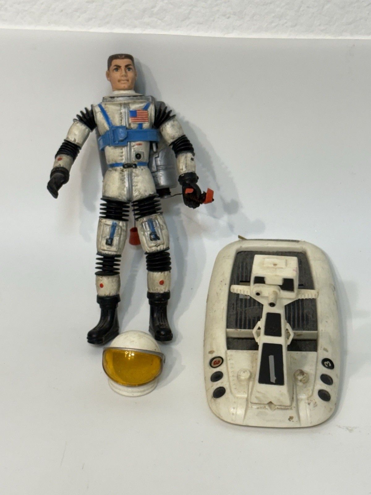 Vintage Mattel 1966 Matt Mason Action Figure Lot No Broken Wires Space Sled Vintage Mattel 1966 Matt Mason Action Figure Lot No Broken Wires Space Sled