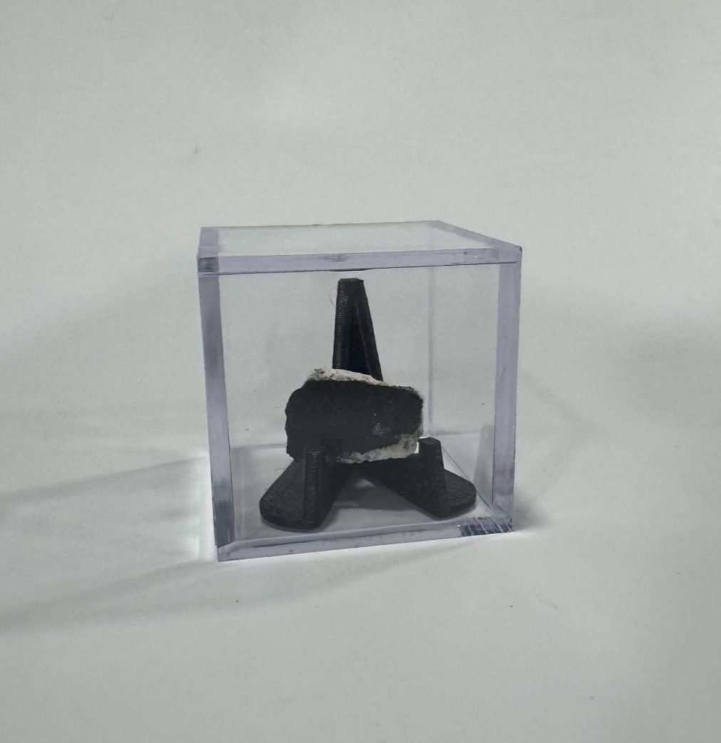 SpaceX Starship SN24 BN7 (Flight 1) Heatshield Tile in Display with COA SpaceX Starship SN24 BN7 (Flight 1) Heatshield Tile in Display with COA