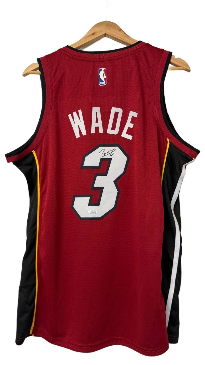Miami Heat Dwyane Wade #3 Signed Jersey – JSA Certified