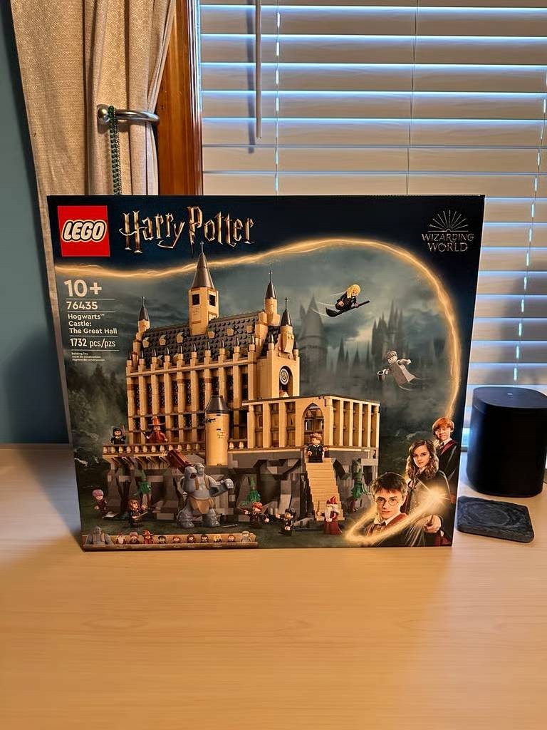 LEGO Harry Potter Hogwarts Castle: The Great Hall 76435 – 1,732 Pieces