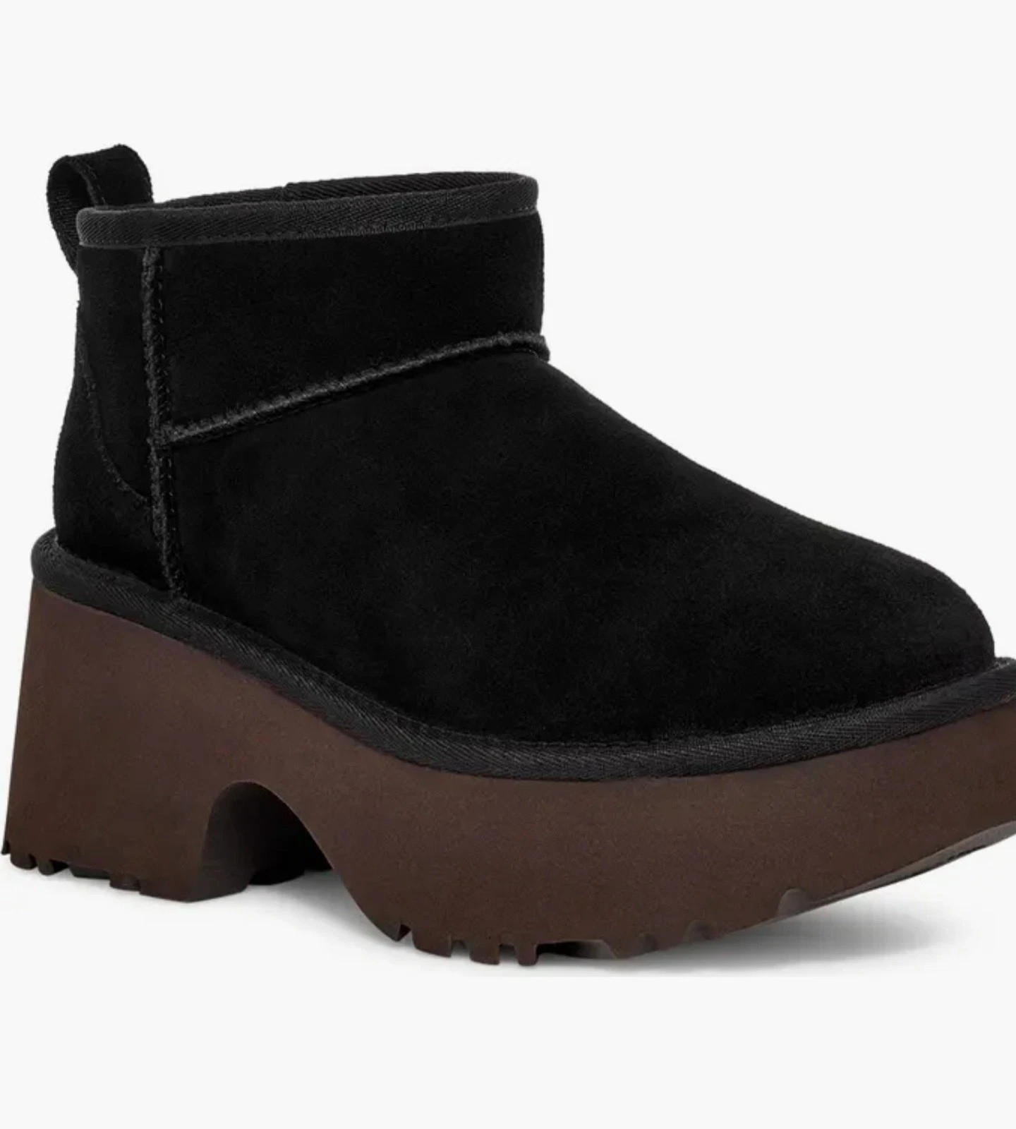 New Women\'s UGG Black Classic Ultra Mini New Heights Shearling Boots Size 9