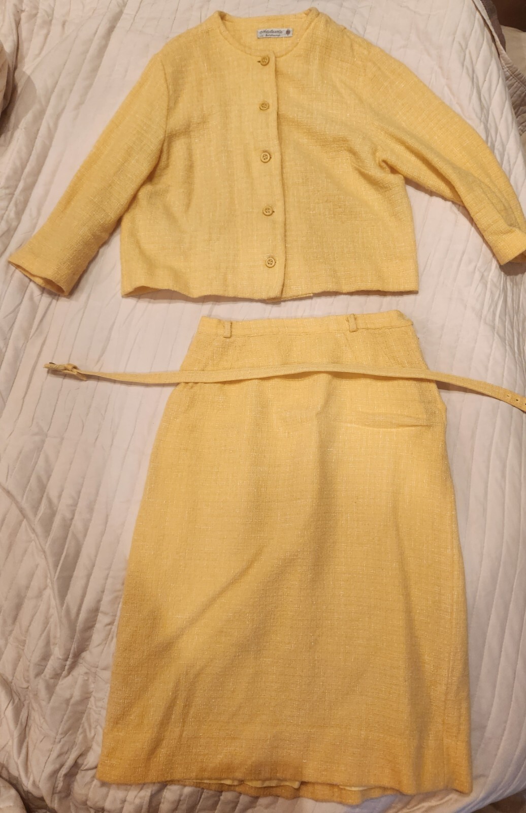 Vintage Yellow Skirt Suit Crop Jacket pencil skirt belt 1960s Mad Men, Doris Day Vintage Yellow Skirt Suit Crop Jacket pencil skirt belt 1960s Mad Men, Doris Day