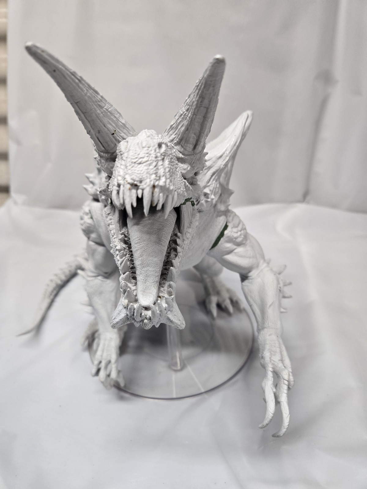 D&D Nolzur’s Marvelous Miniatures: Gargantuan Tarrasque by WizKids.