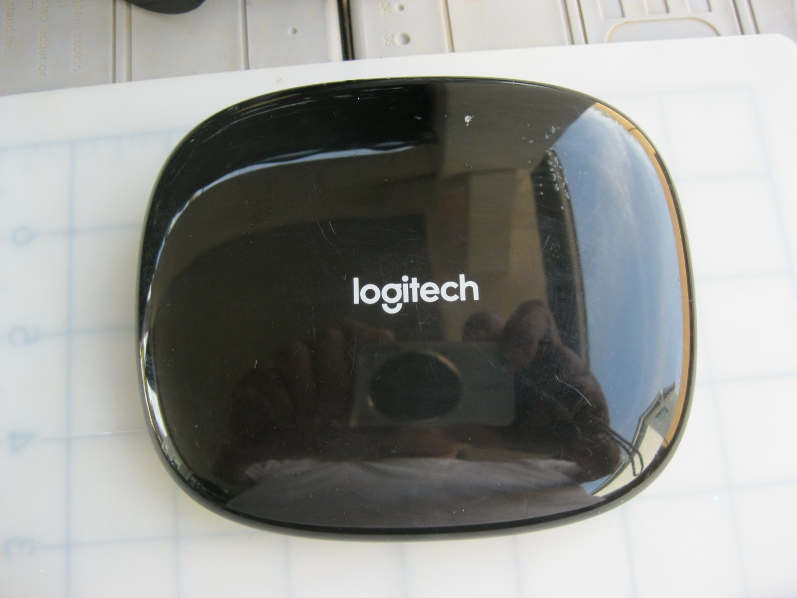 Logitech Harmony O-R0004 Ultimate Hub -  Hub Only - 