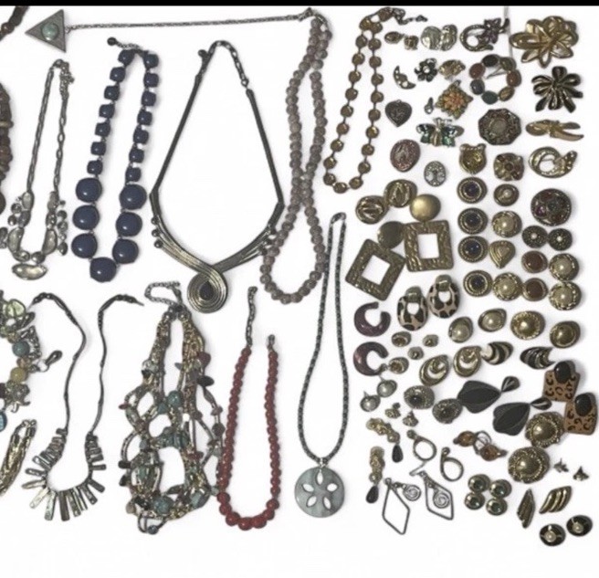 Vintage Estate Jewelry Lot 80 Pc - 925, Turquoise, Gold Silver Tone Some Signed
