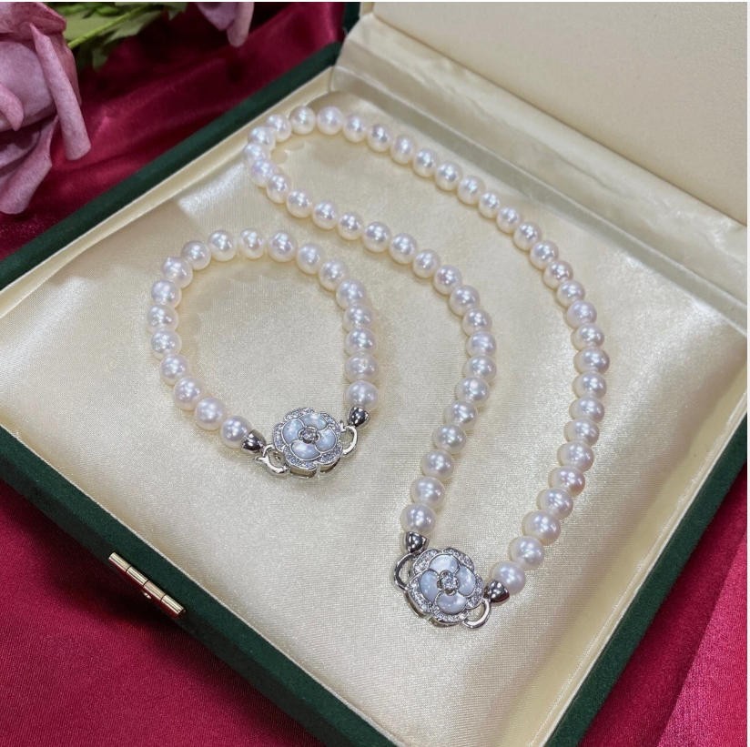 Beautiful AAAA 8-9mm Natural South Sea White Round Pearl Necklace Set 925s