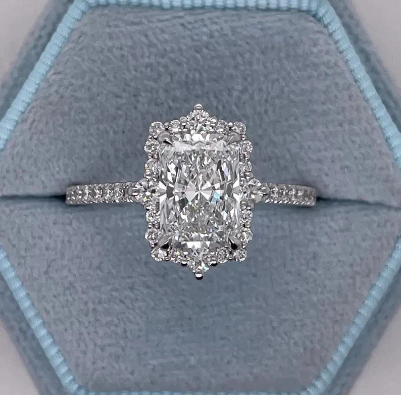 950 Platinum 2.50Ct Radiant Cut Lab Grown Diamond/CVD Women\'s Engagement Rings