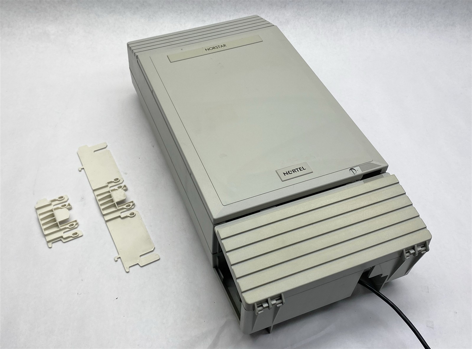Nortel Norstar Modular ICS NT7B53FA-93 w/ NTBB25GA NT7B74GA NT7B75GB-93 + Extra