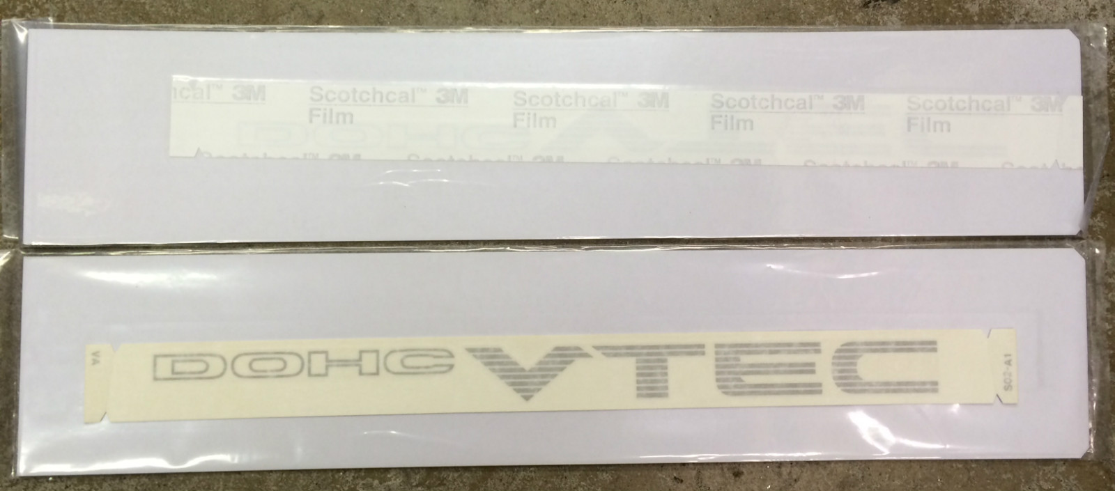 Genuine OEM JDM Honda DOHC Vtec decal pair (2) 99-00 Honda Civic Si B16 B18