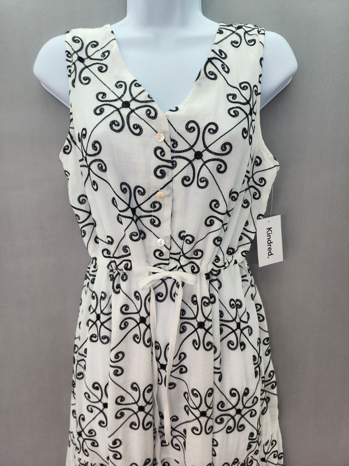 Anthropologie Kindred M White Embroidered Tiered Boho Lined Maxi Dress