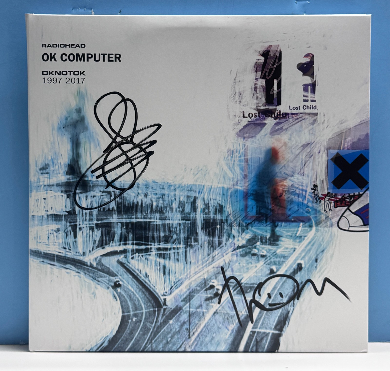 LP VINYL - RADIOHEAD - OK COMPUTER oknotok SIGNED AUTHENTICATED wCOA LP VINYL - RADIOHEAD - OK COMPUTER oknotok SIGNED AUTHENTICATED wCOA
