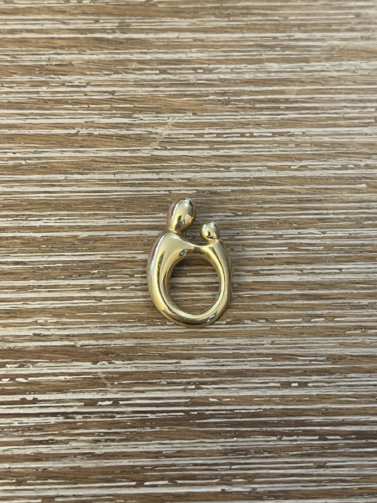Vintage 14K Yellow Gold Mother & Child Pendant Charm by Kaynar