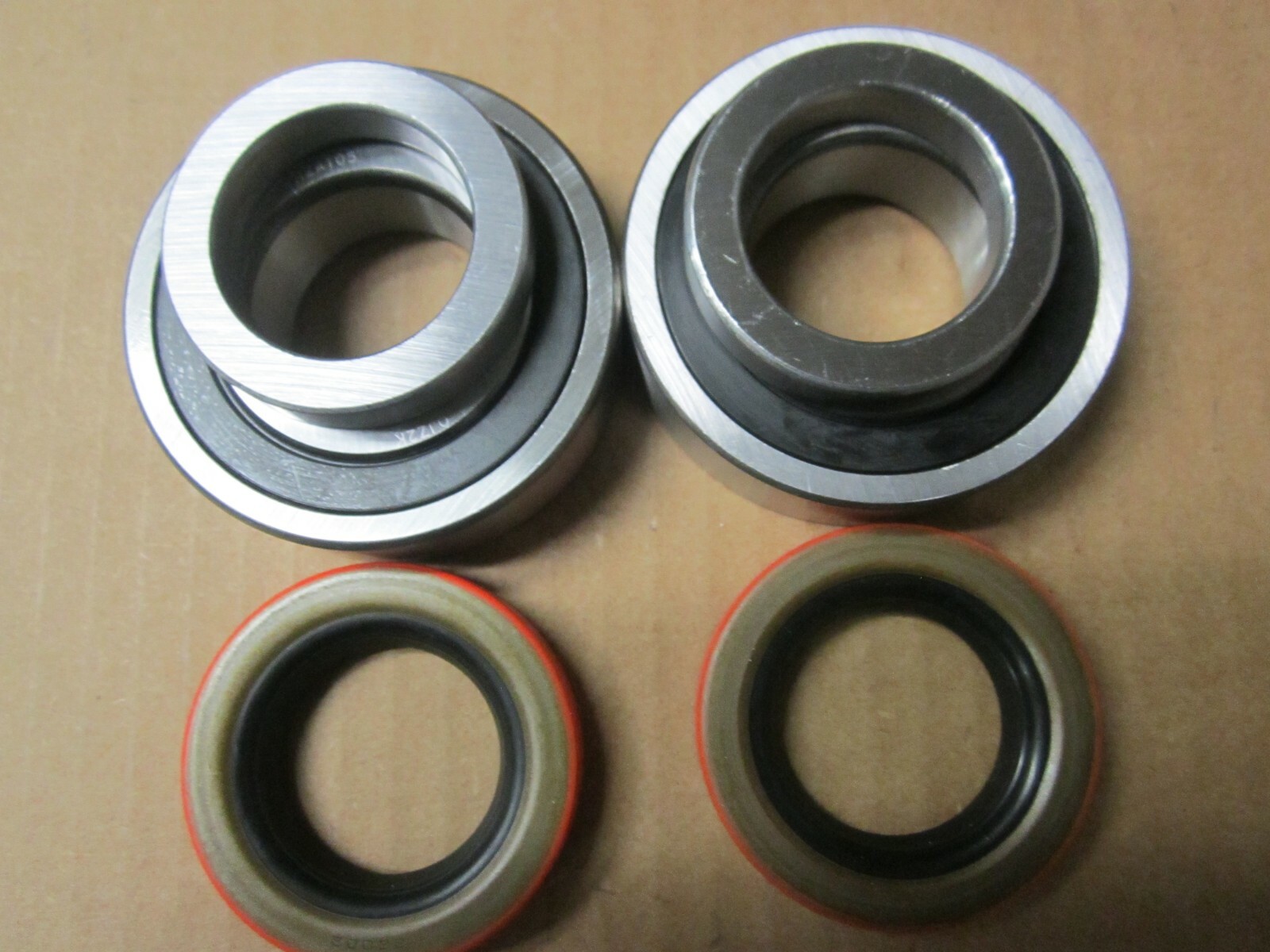 64 65 66 MUSTANG REAR WHEEL BEARINGS SEALS PAIR = 8 CYLINDER 260 289 64 65 66 MUSTANG REAR WHEEL BEARINGS SEALS PAIR = 8 CYLINDER 260 289