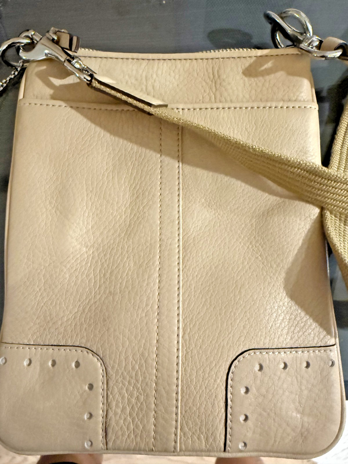 Coach Factory Women\'s Small Ivory 9760 Swing Pack Purse Pebbled Cross Body Bag