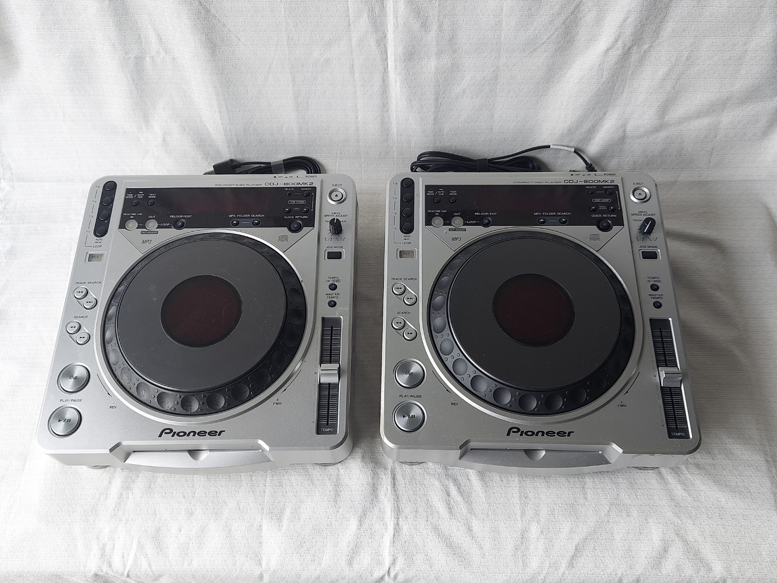 (Lot of 2) - Pioneer CDJ-800MK2 Dj Digital CD and MP3 Media