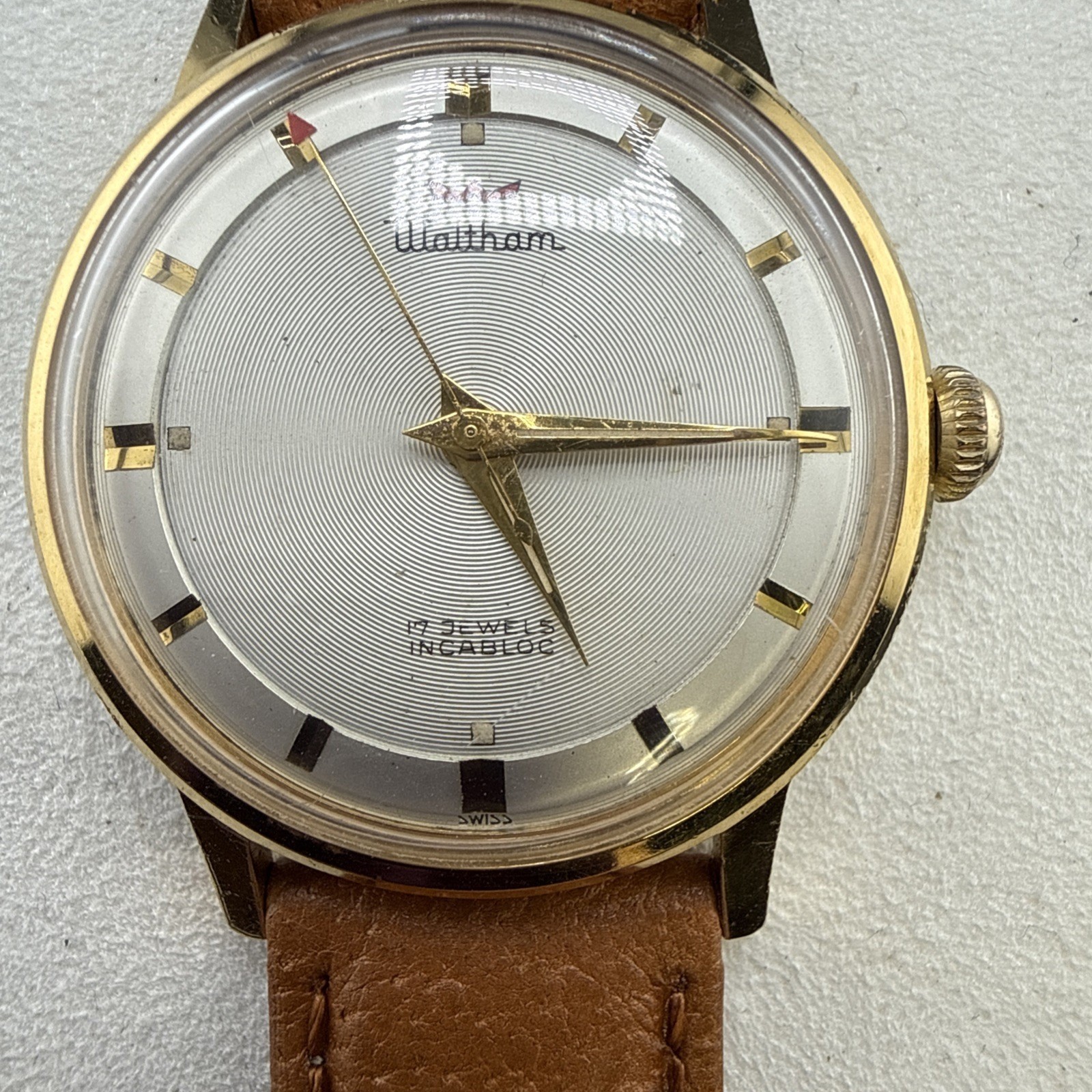 Vintage 1960s Waltham 17 Jewel Manuel Wind Watch New Band Works Great