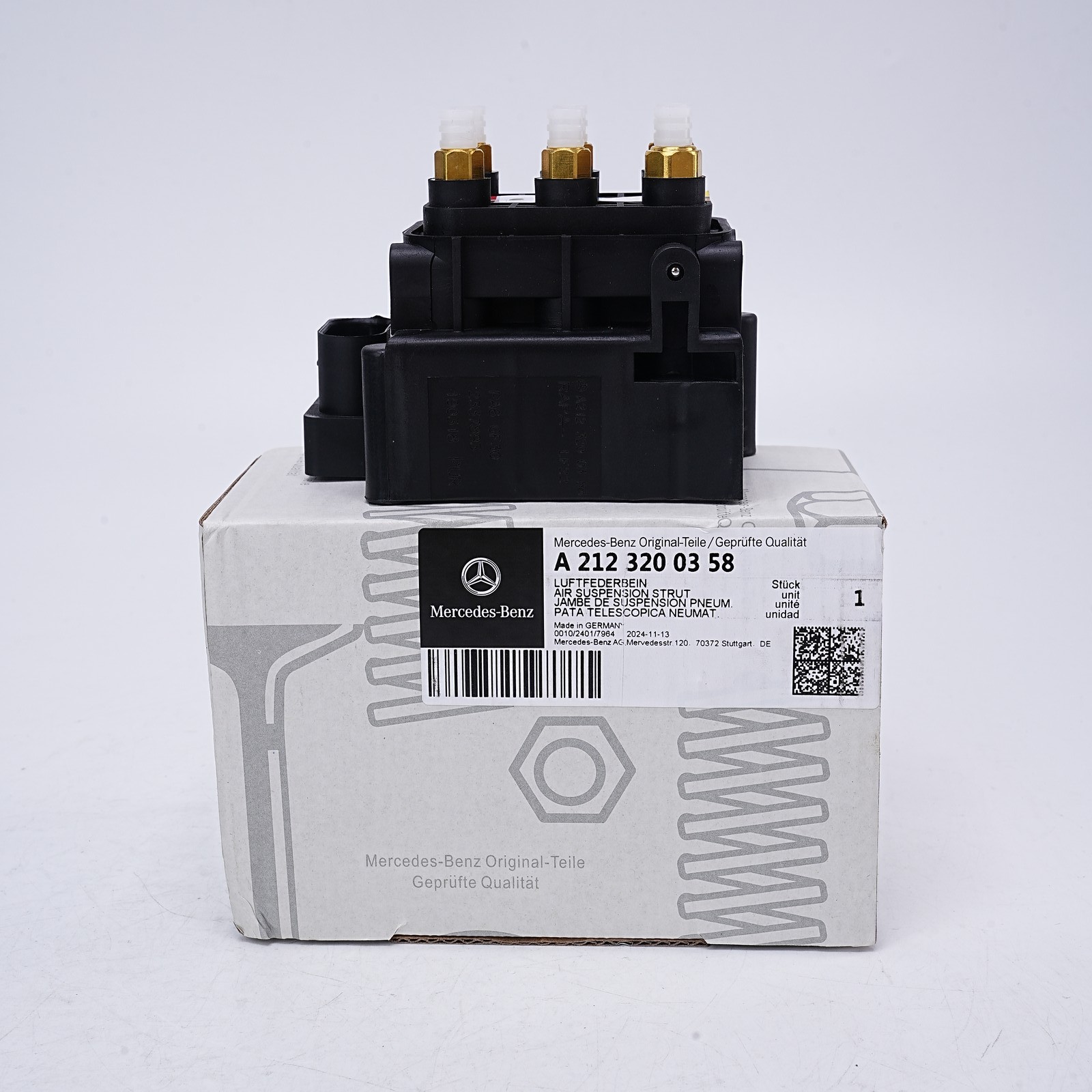 OEM Air Suspension Valve Block A2123200358 For Mercedes Benz GL350 450 550 ML250