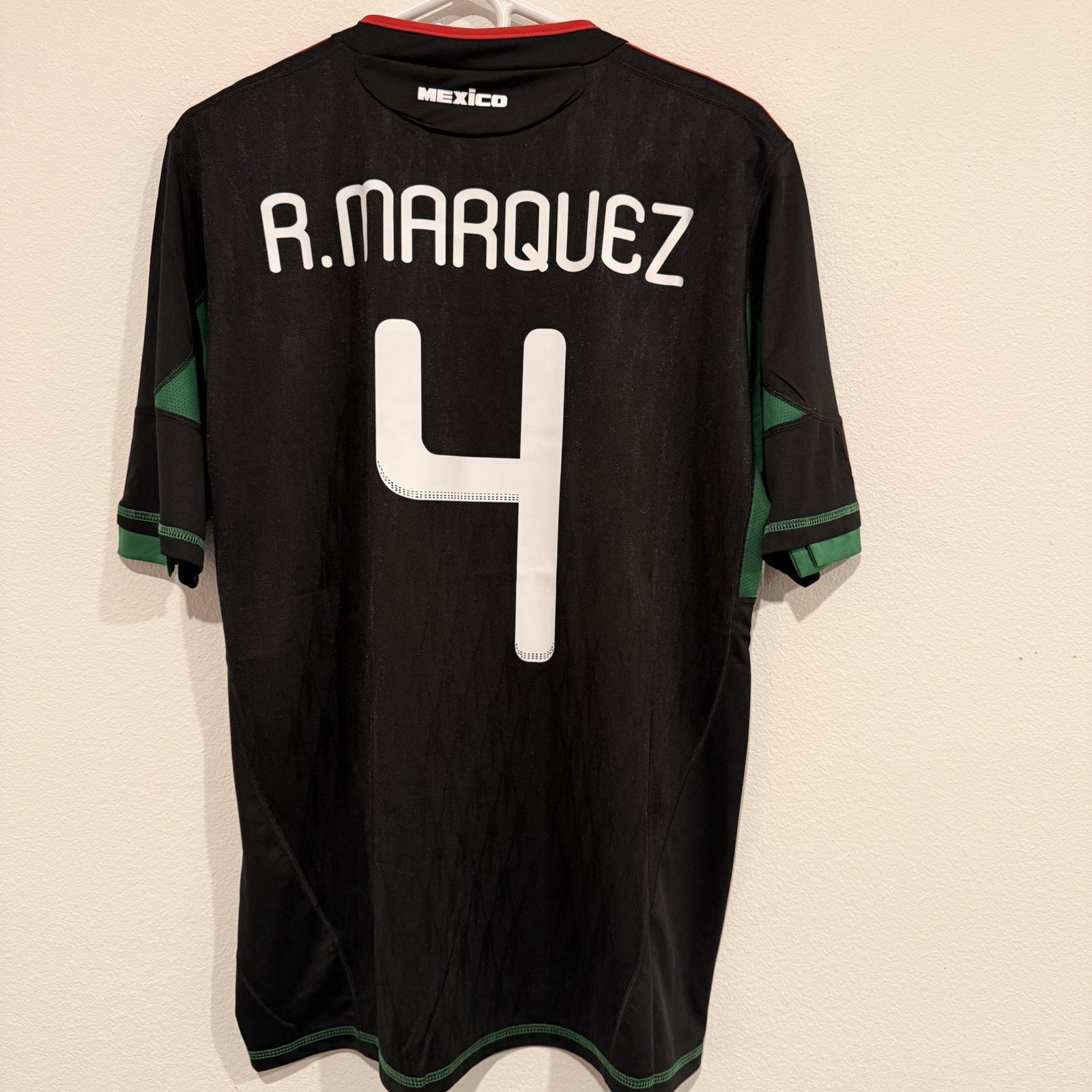 Rafa Márquez Men’s #4 Mexico Black Soccer Jersey Large Rafa Márquez Men’s #4 Mexico Black Soccer Jersey Large