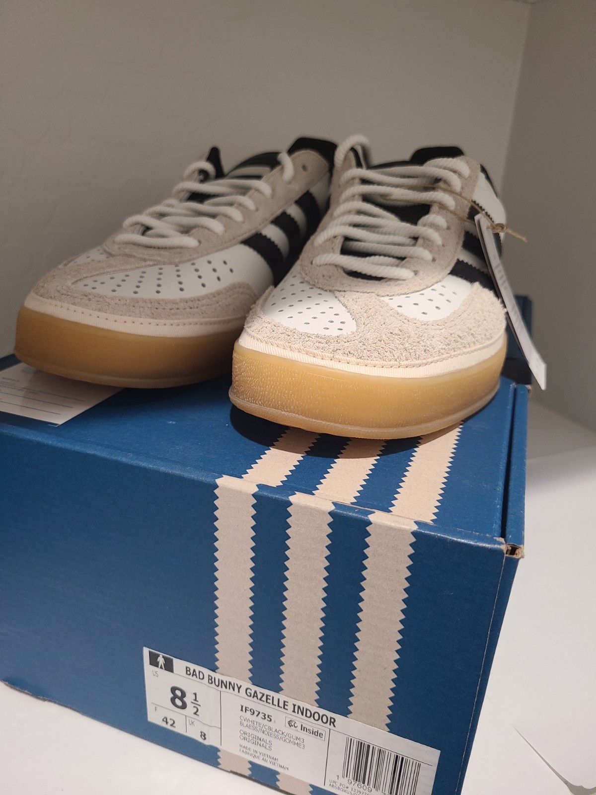 Adidas Bad Bunny x Gazelle Indoor Core White Sneakers IF9735 Men Size 8.5 New Adidas Bad Bunny x Gazelle Indoor Core White Sneakers IF9735 Men Size 8.5 New