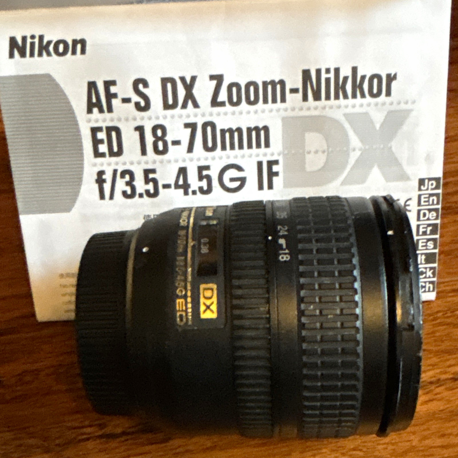 Nikon NIKKOR AF-S DX 18-70mm f/3.5-4.5G IF-ED Zoom Lens F 67mm Nikon NIKKOR AF-S DX 18-70mm f/3.5-4.5G IF-ED Zoom Lens F 67mm