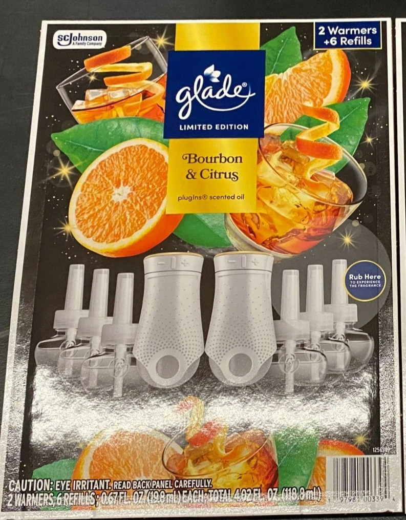 New Glade Plugins Scented Oils, Bourbon & Citrus Scented, 2 Warmers + 6 Refills.