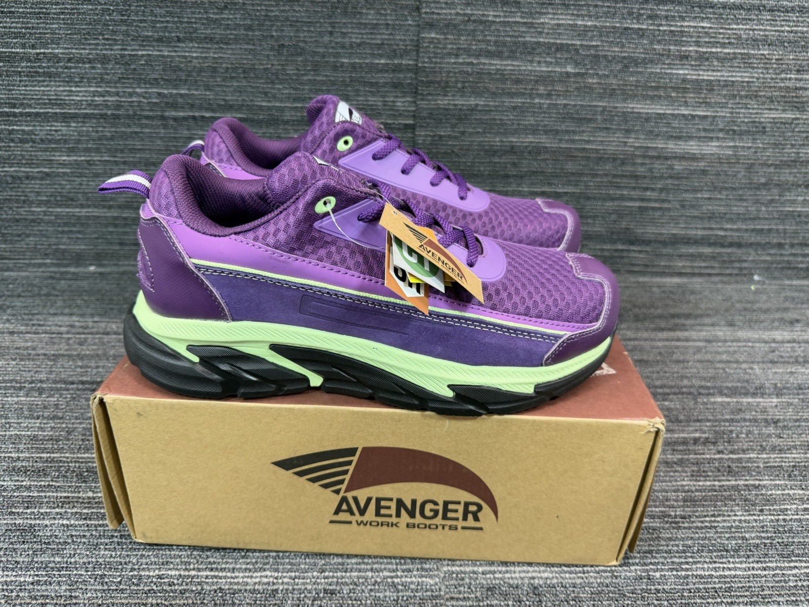 Avenger Women’s Electra CT A1011 Composite Toe Sneaker style Work Shoes Size 9M