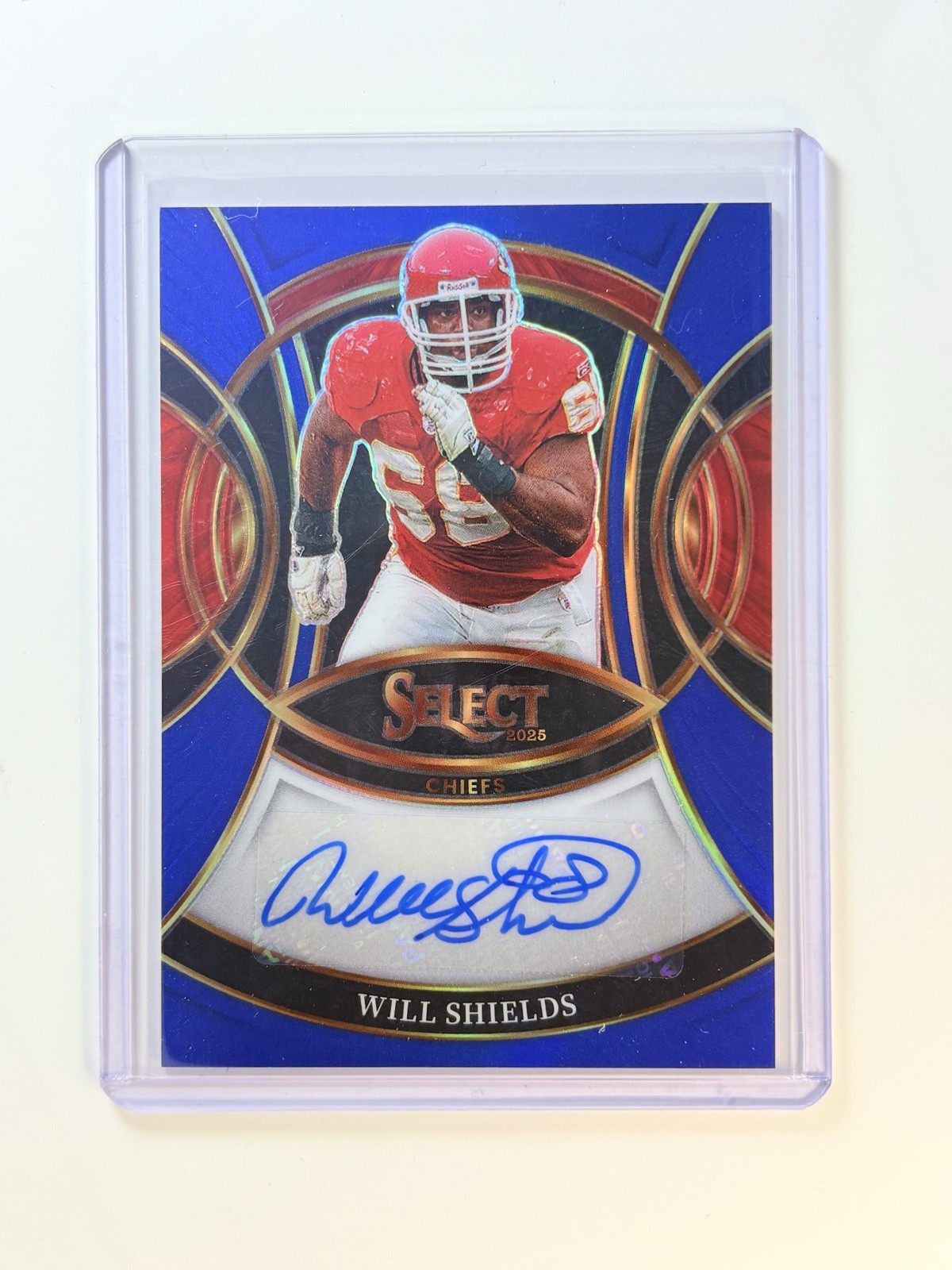 2025 Panini Select - Signatures Will Shields #SP-WSS Blue Prizm /149 (AU) 2025 Panini Select - Signatures Will Shields #SP-WSS Blue Prizm /149 (AU)