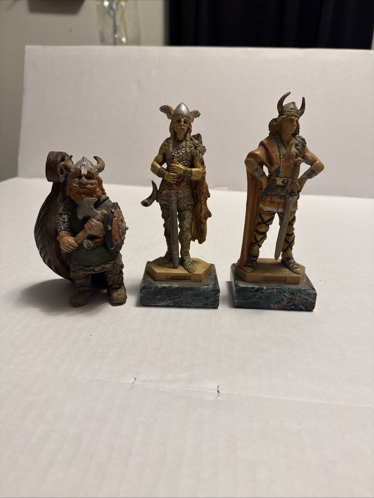 3 Vintage Viking Figurines  Gustav, Harold , Depose Italy Fontanini 5\