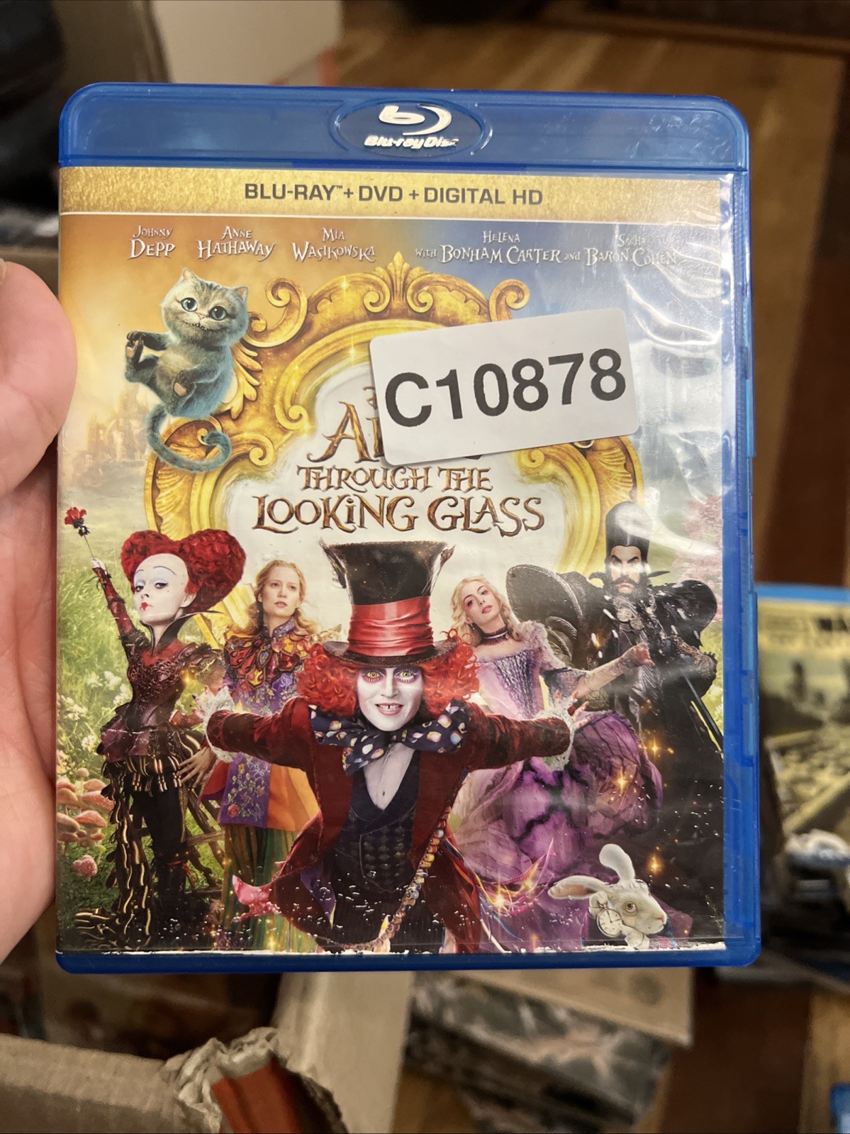 Alice Through the Looking Glass (Blu-ray + DVD, 2016) Johnny Depp, Anne Hathaway