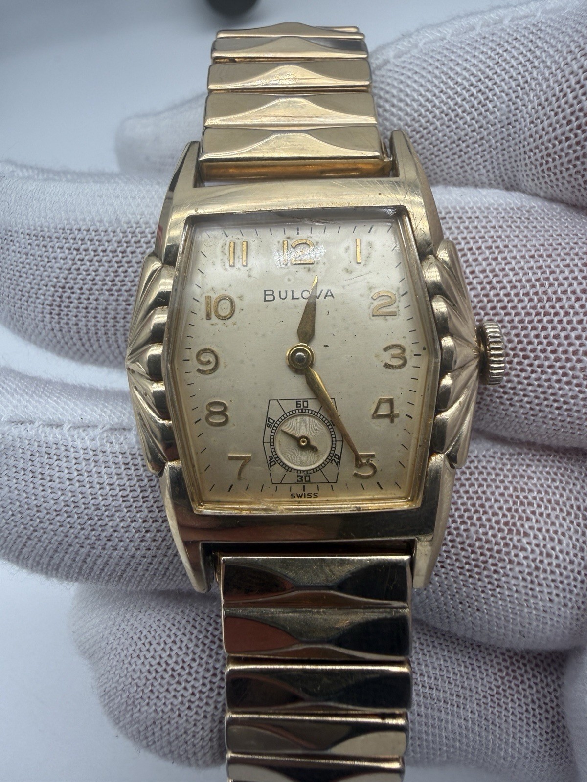 1956 Bulova Art Deco Watch.  Runs Great  +16sec/day. Amp 237.